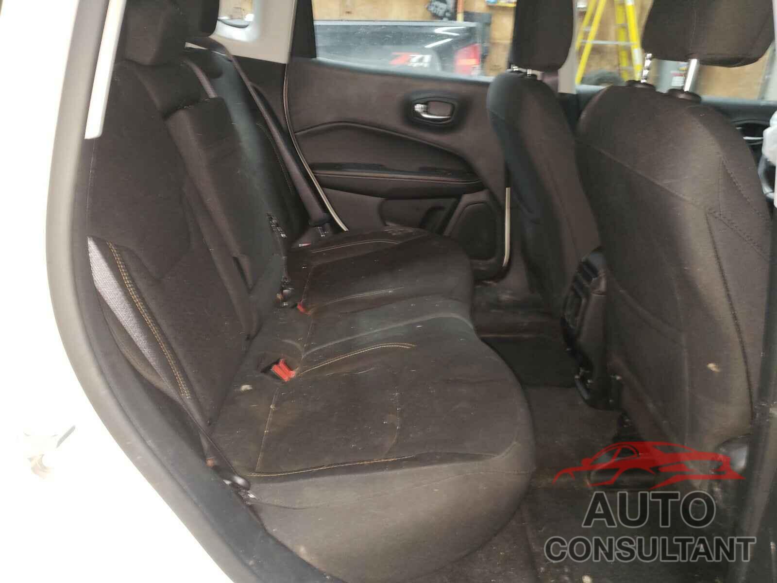 JEEP COMPASS 2019 - 3C4NJDAB4KT849175