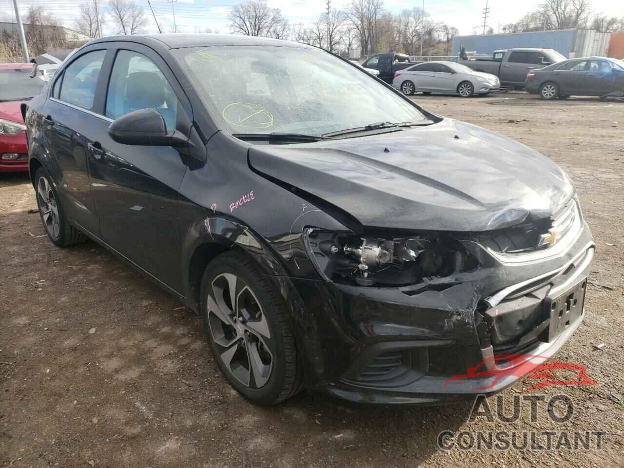 CHEVROLET SONIC 2017 - 1G1JF5SB9H4118012