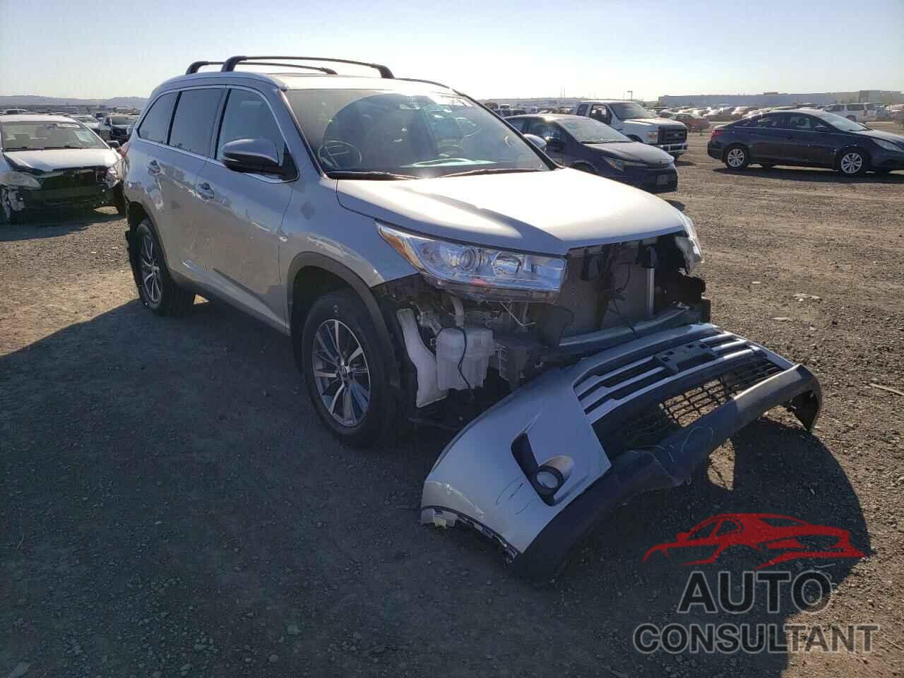 TOYOTA HIGHLANDER 2019 - 5TDKZRFH8KS361122