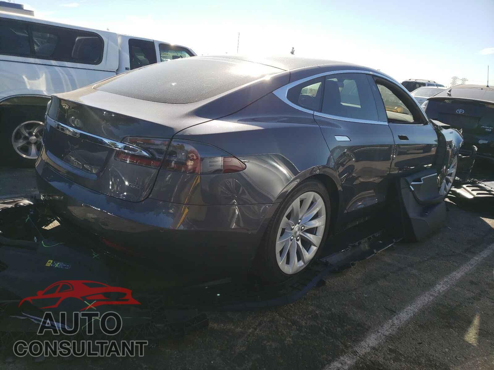 TESLA MODEL S 2018 - 5YJSA1E23JF246887