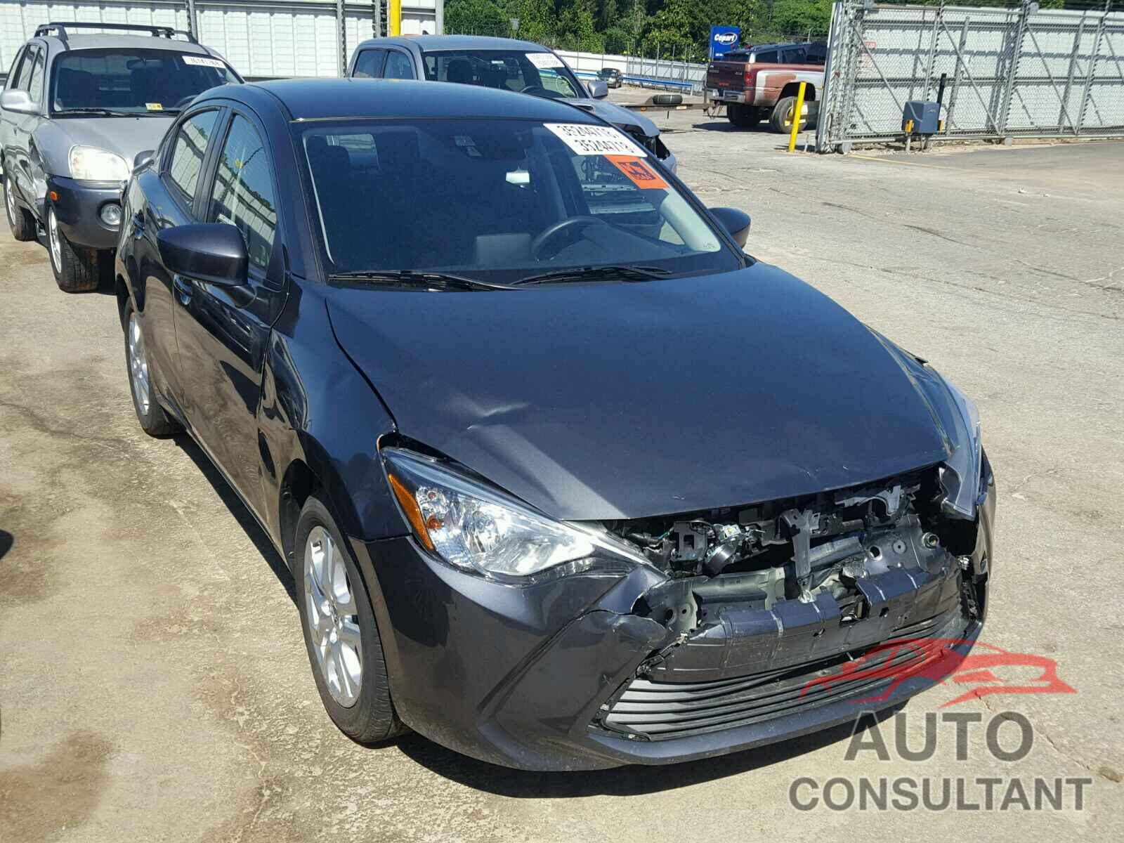 TOYOTA YARIS 2018 - 3MYDLBYV7JY302592