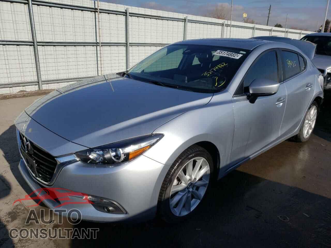 MAZDA 3 2017 - 3MZBN1W34HM141483