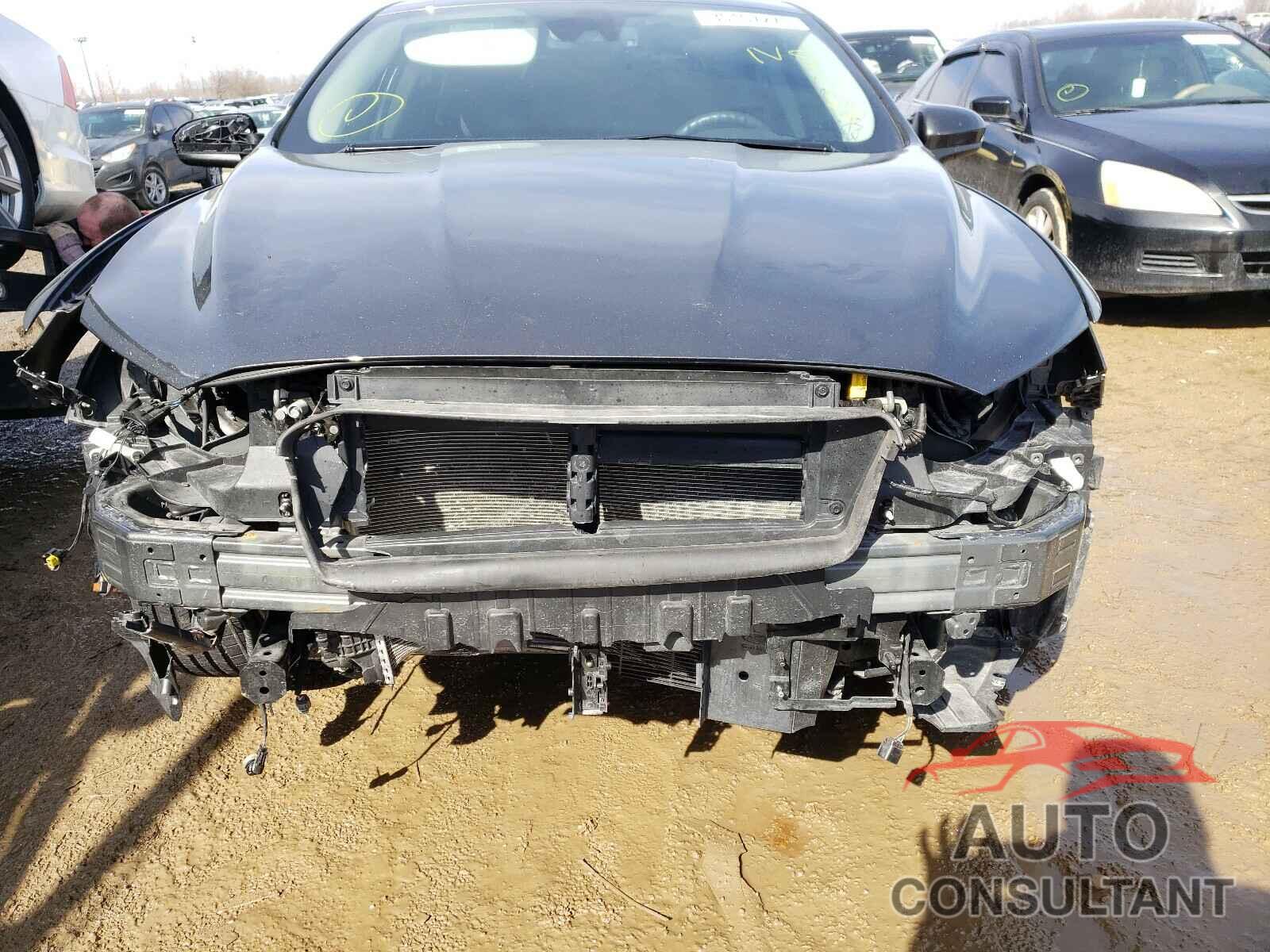 FORD FUSION 2020 - 3FA6P0HD8LR106039