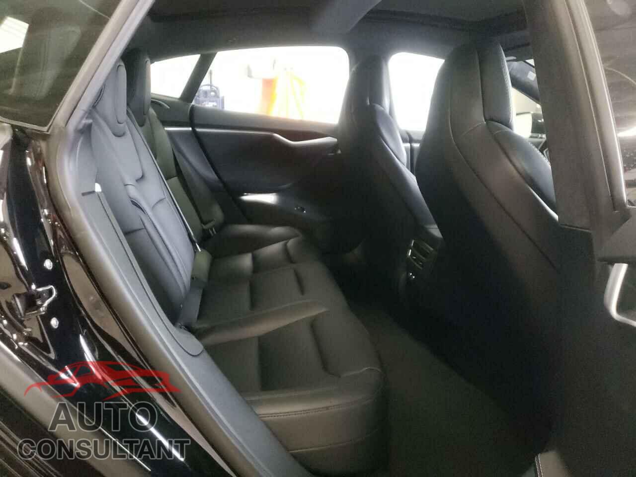 TESLA MODEL S 2018 - 5YJSA1E42JF249202