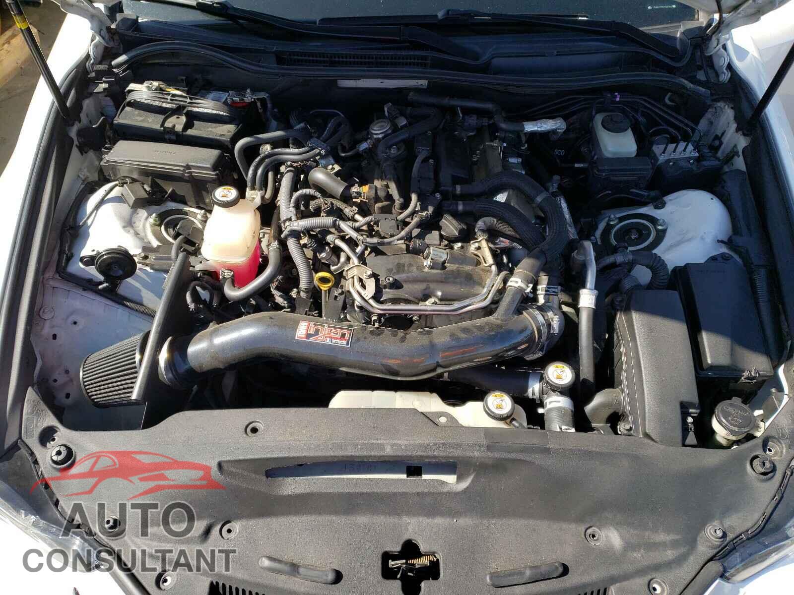 LEXUS IS 2017 - JTHBA1D25H5040384