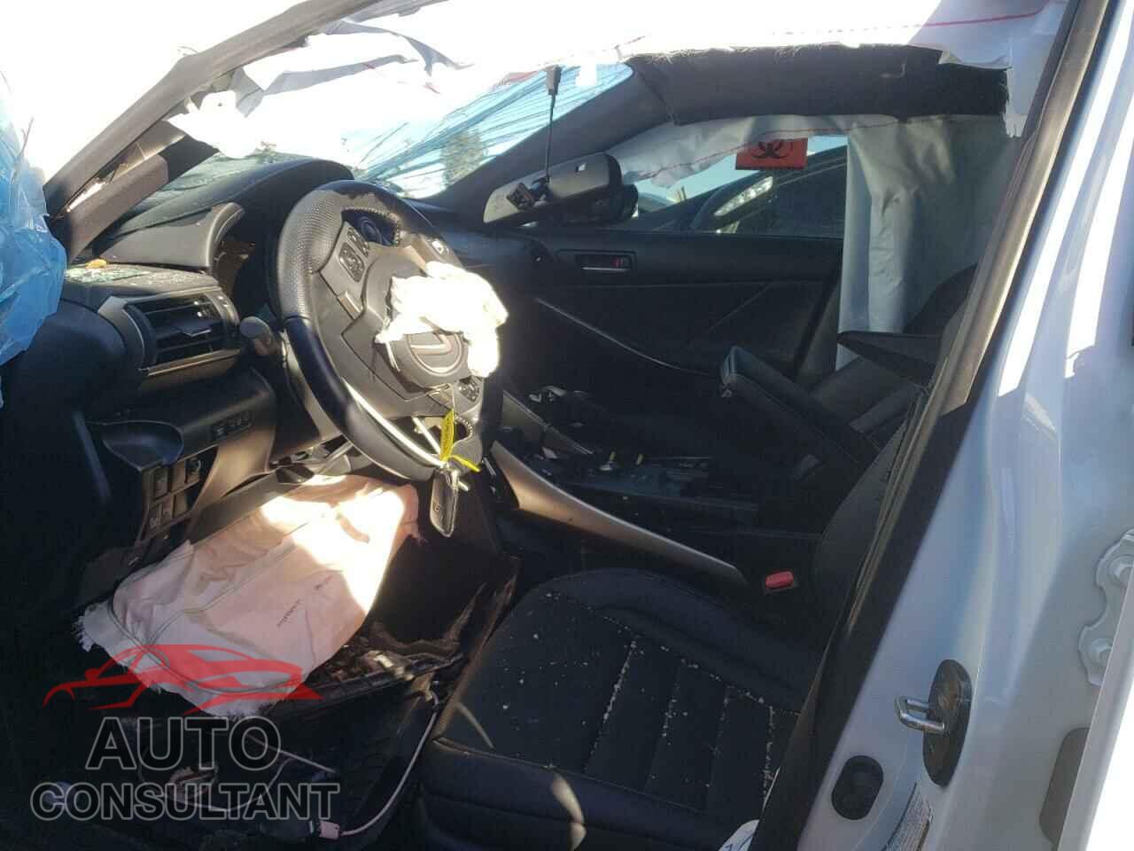 LEXUS IS 2020 - JTHGA1D24L5104414