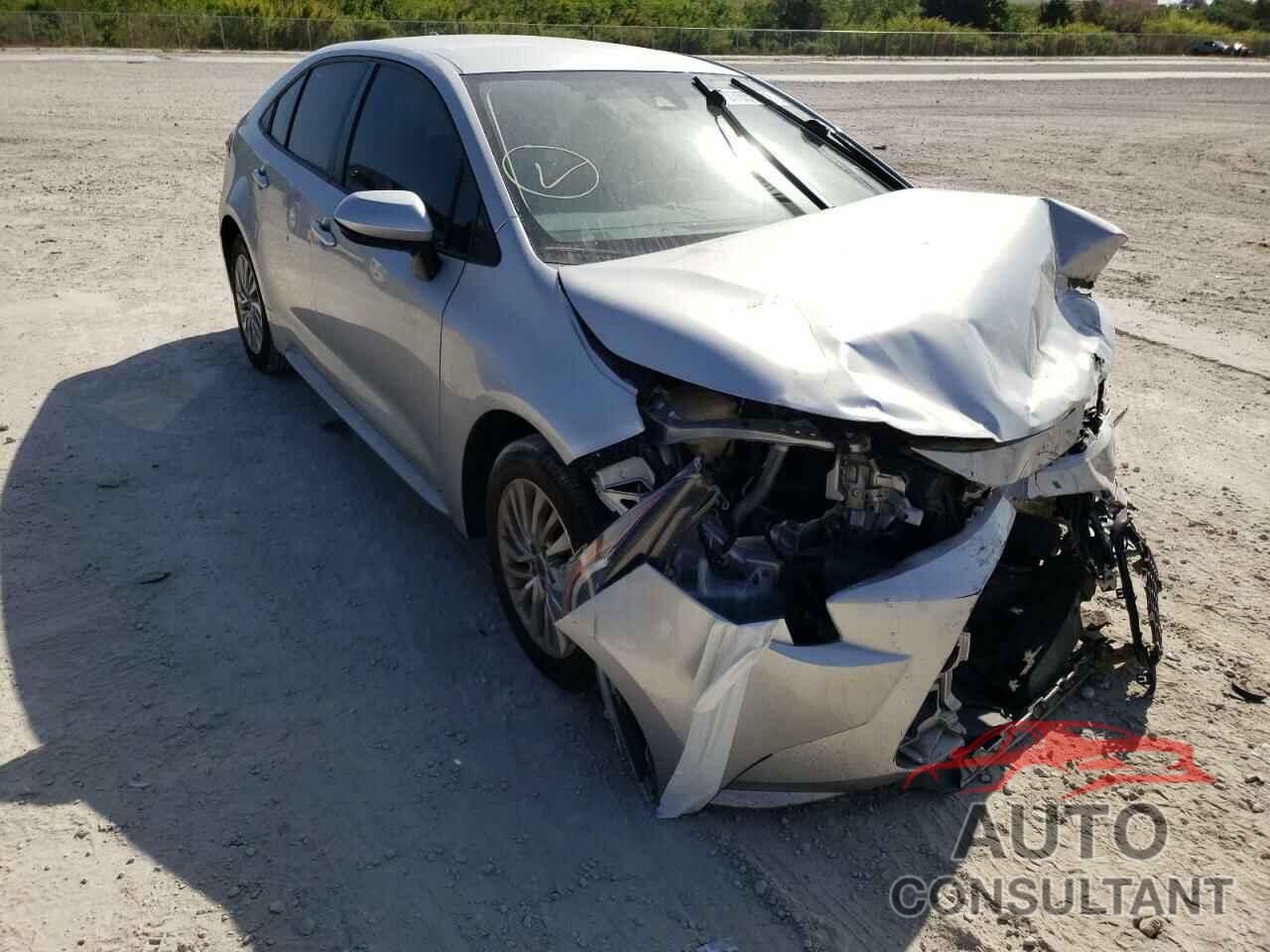 TOYOTA COROLLA 2020 - JTDEPRAE7LJ005677