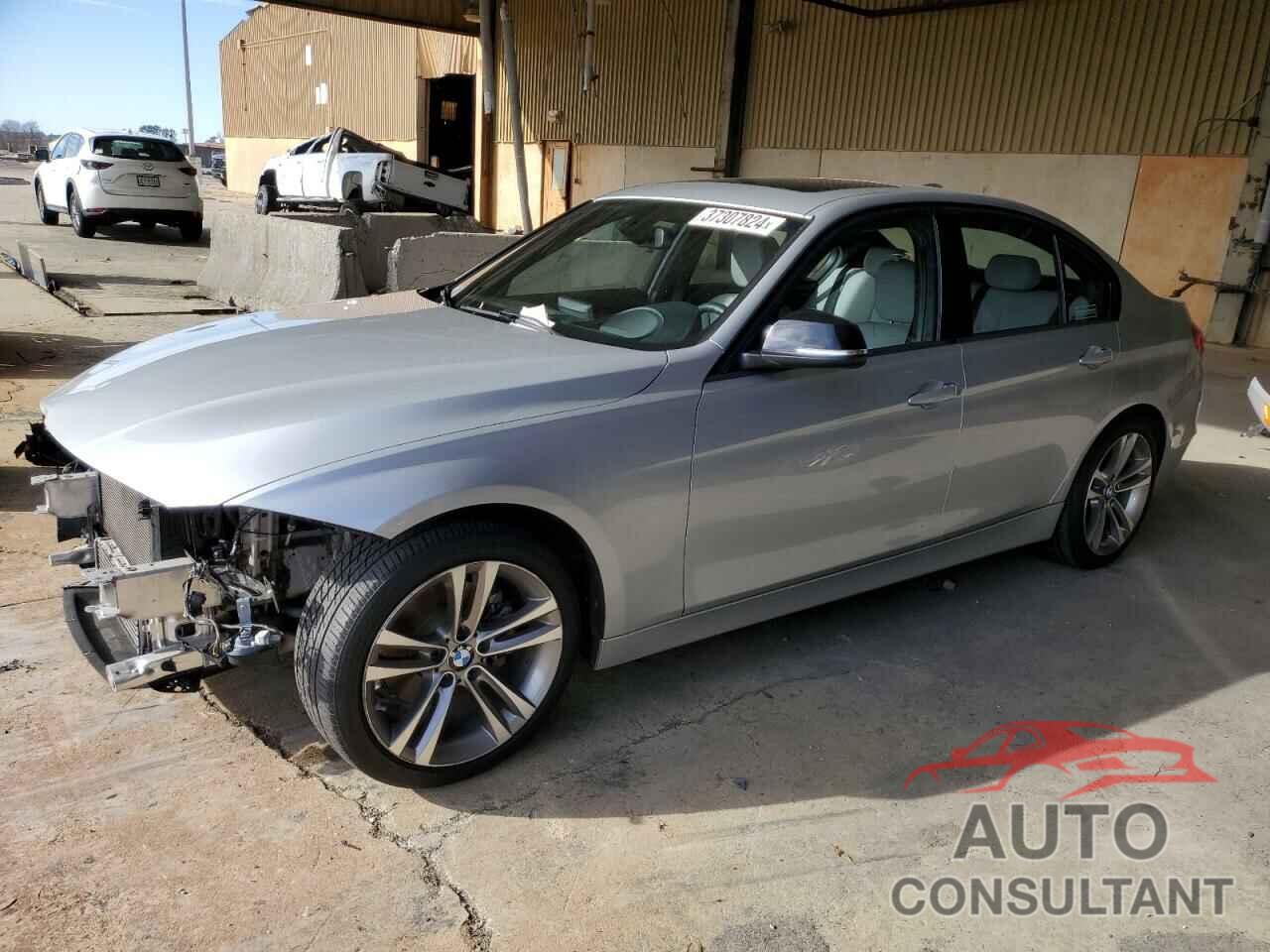 BMW 3 SERIES 2013 - WBA3A5G51DNP19109