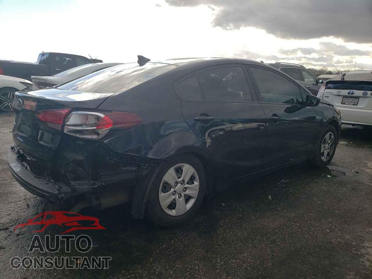 KIA FORTE 2017 - 3KPFL4A7XHE096906