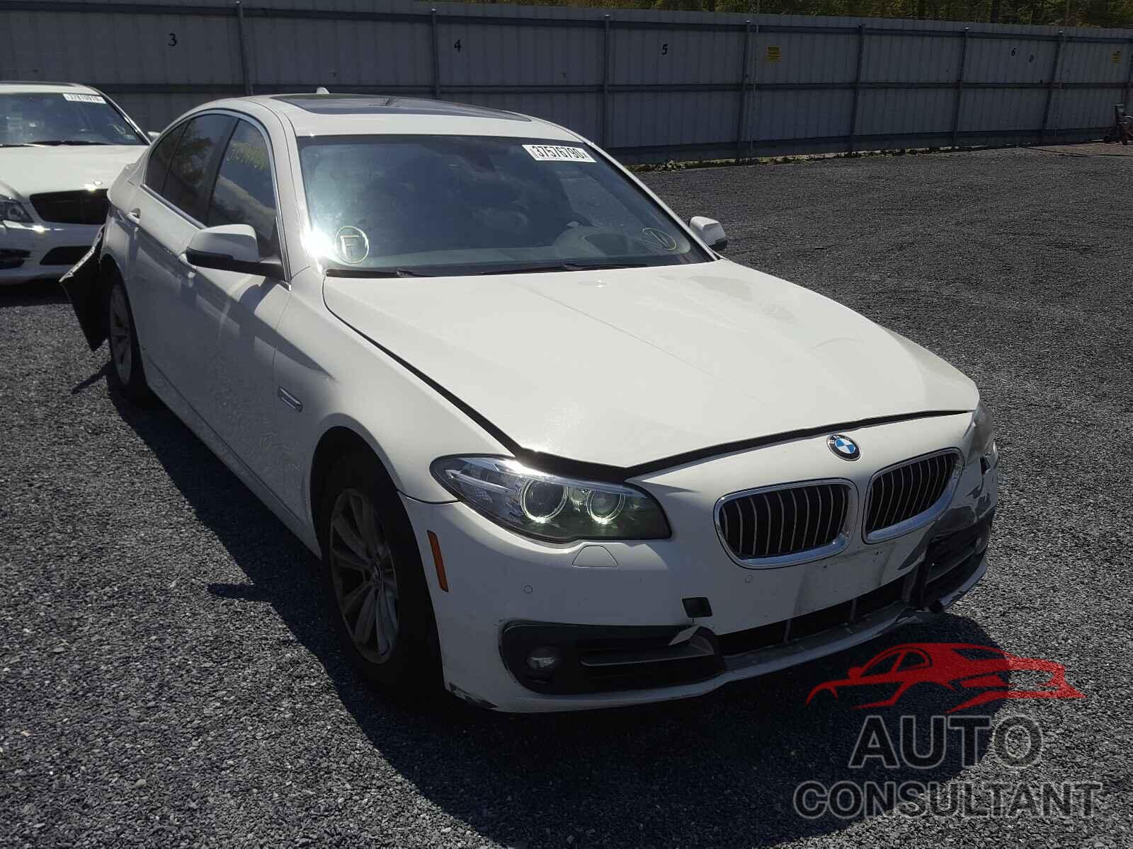 BMW 5 SERIES 2016 - WBA5A5C54GG352312