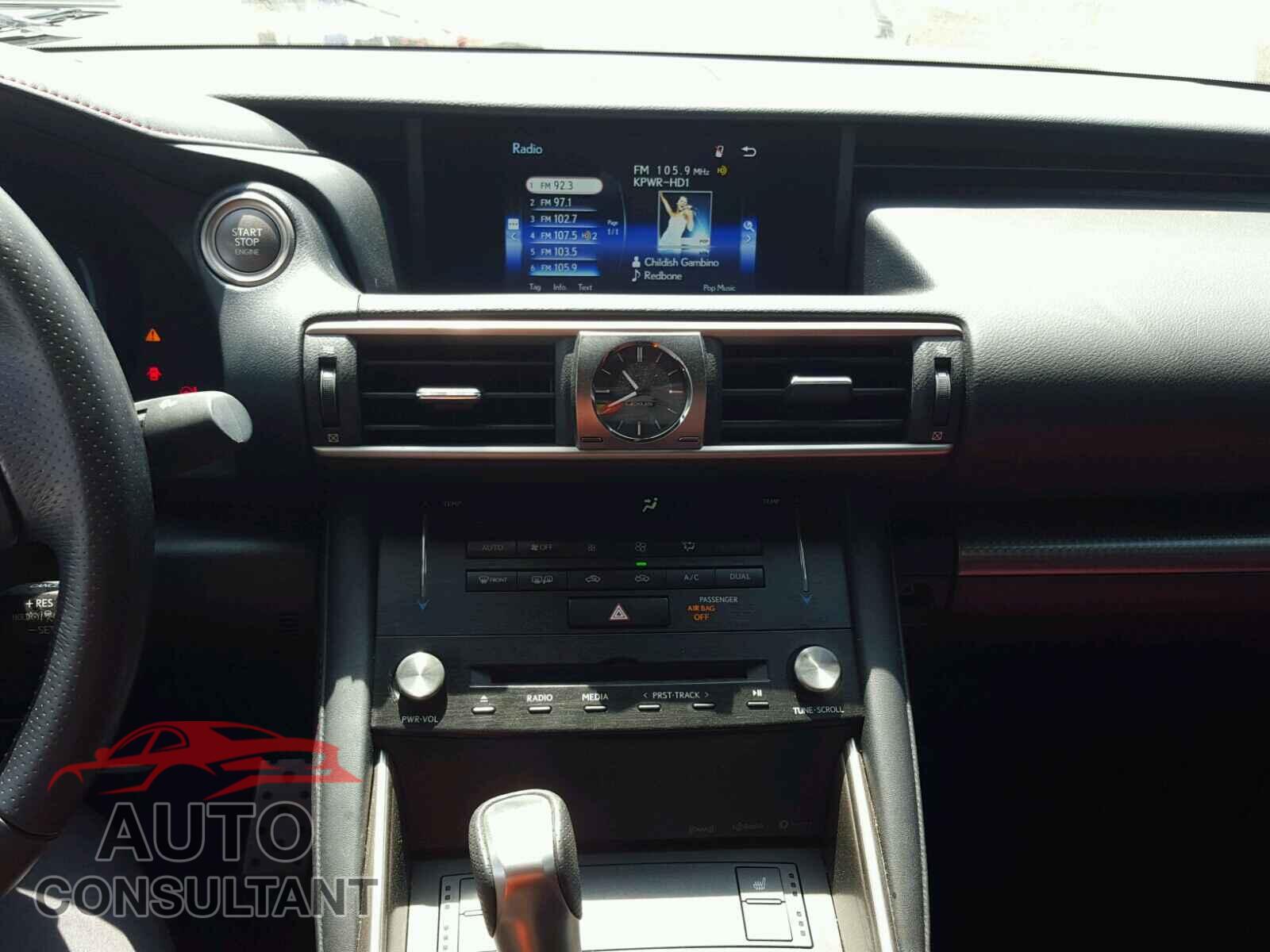 LEXUS IS 2017 - JTHBA1D2XH5046410