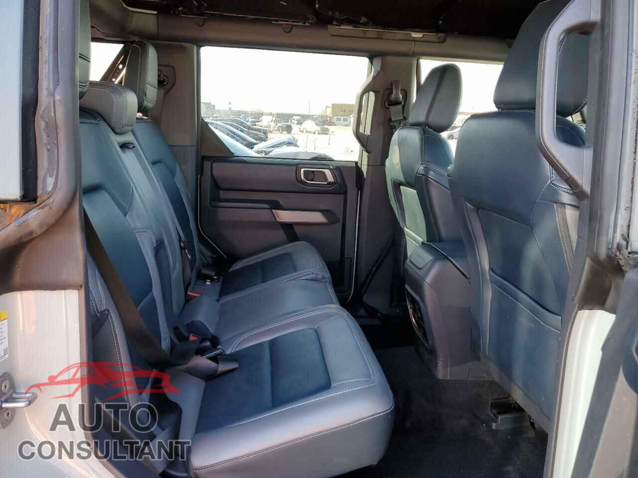FORD BRONCO 2021 - 1FMDE5DH2MLB04800