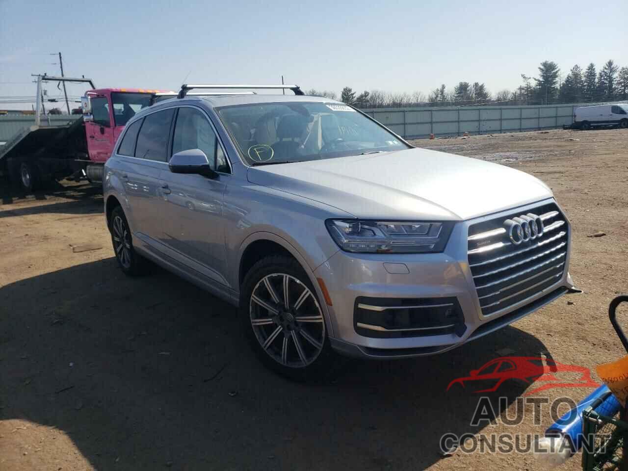 AUDI Q7 2018 - WA1VAAF70JD014613