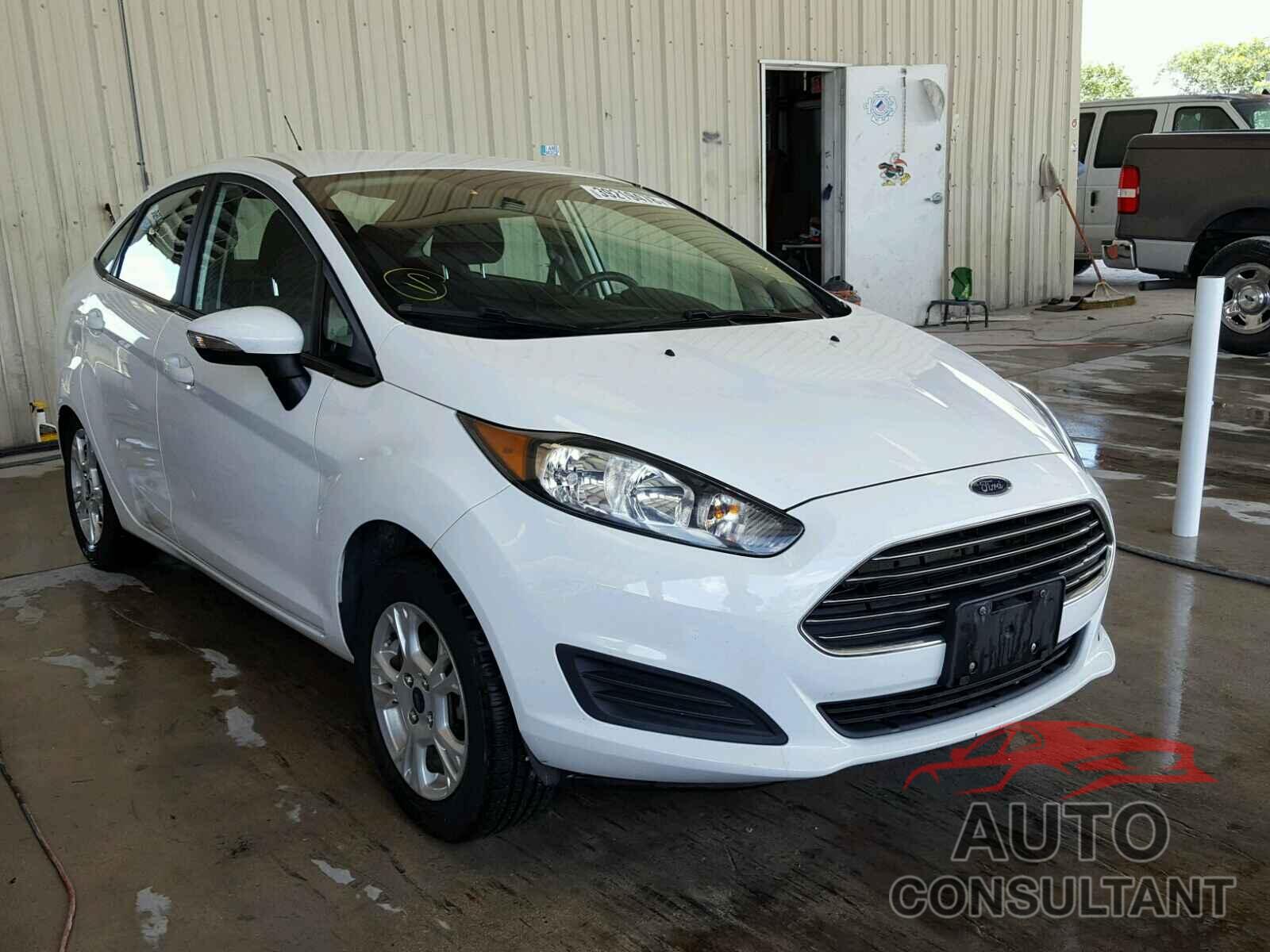 FORD FIESTA 2015 - 3FADP4BJ5FM199763