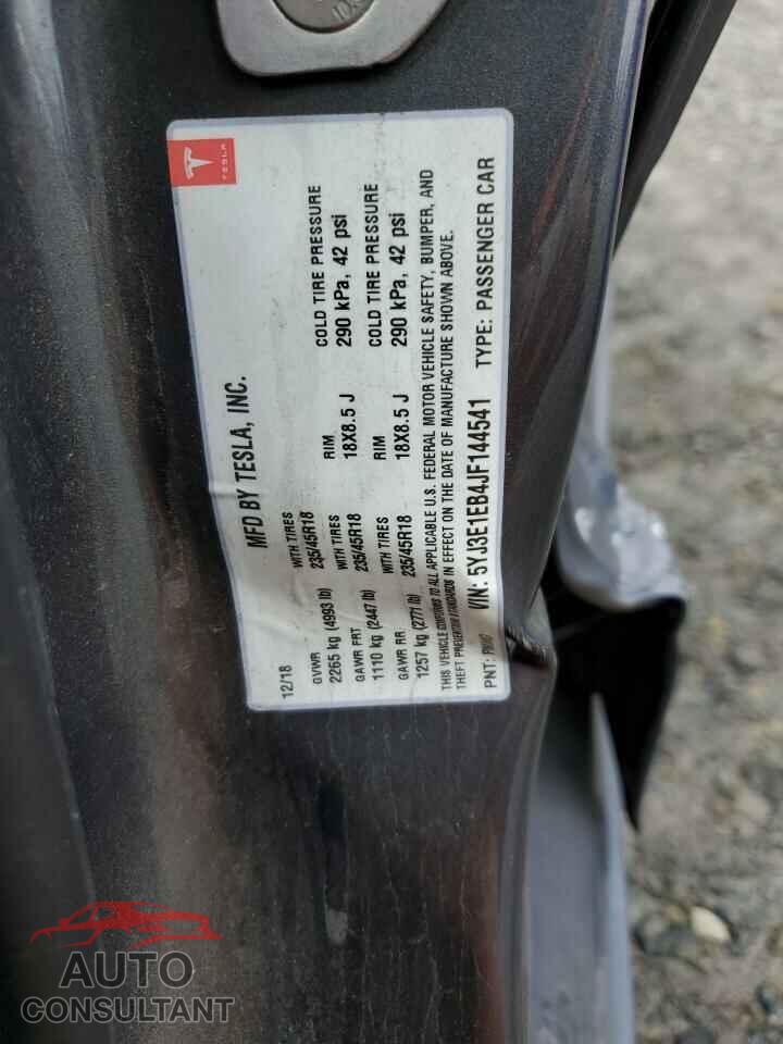 TESLA MODEL 3 2018 - 5YJ3E1EB4JF144541
