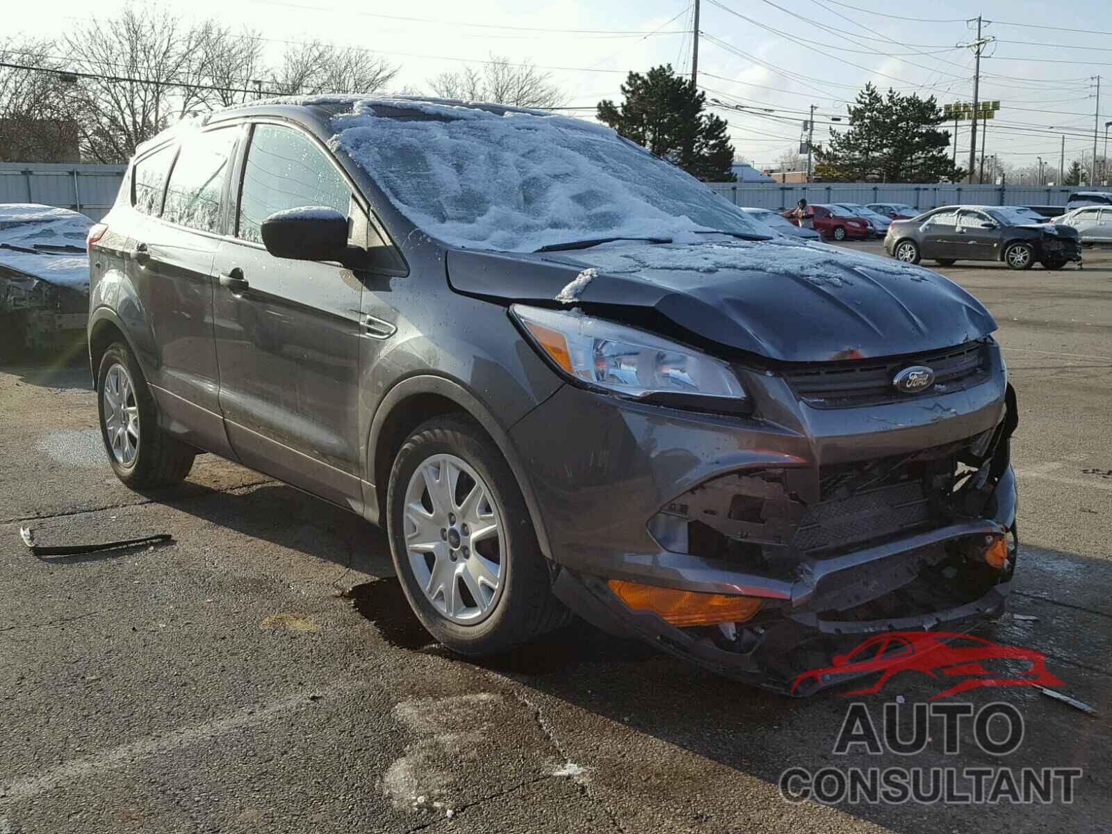 FORD ESCAPE 2015 - 1FMCU0F73FUB27408