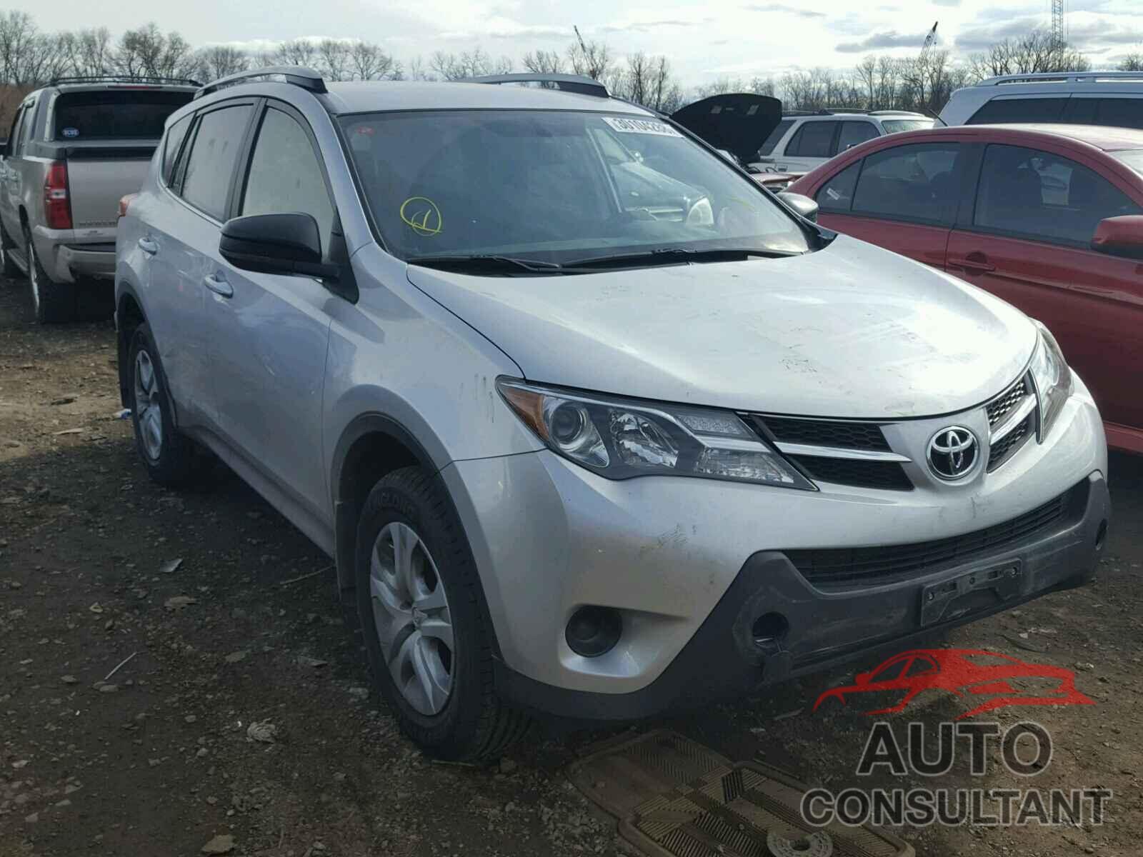 TOYOTA RAV4 2015 - JTMBFREV0FJ018985