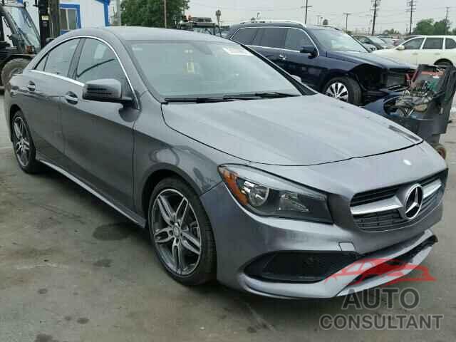 MERCEDES-BENZ CLA 250 2017 - WDDSJ4EB3HN467389