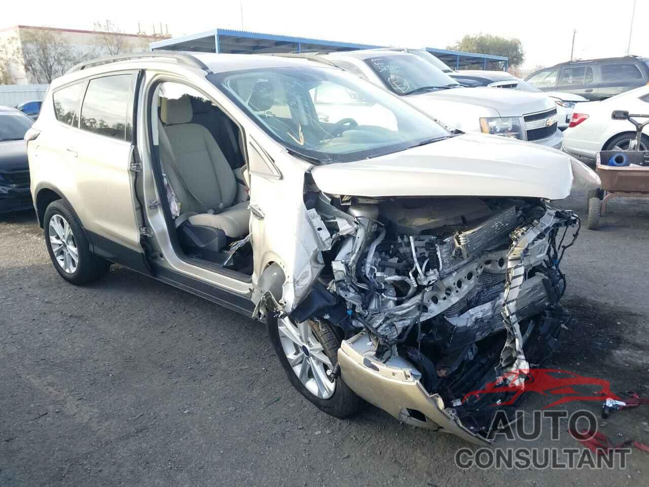 FORD ESCAPE 2018 - 1FMCU0GD1JUB59741