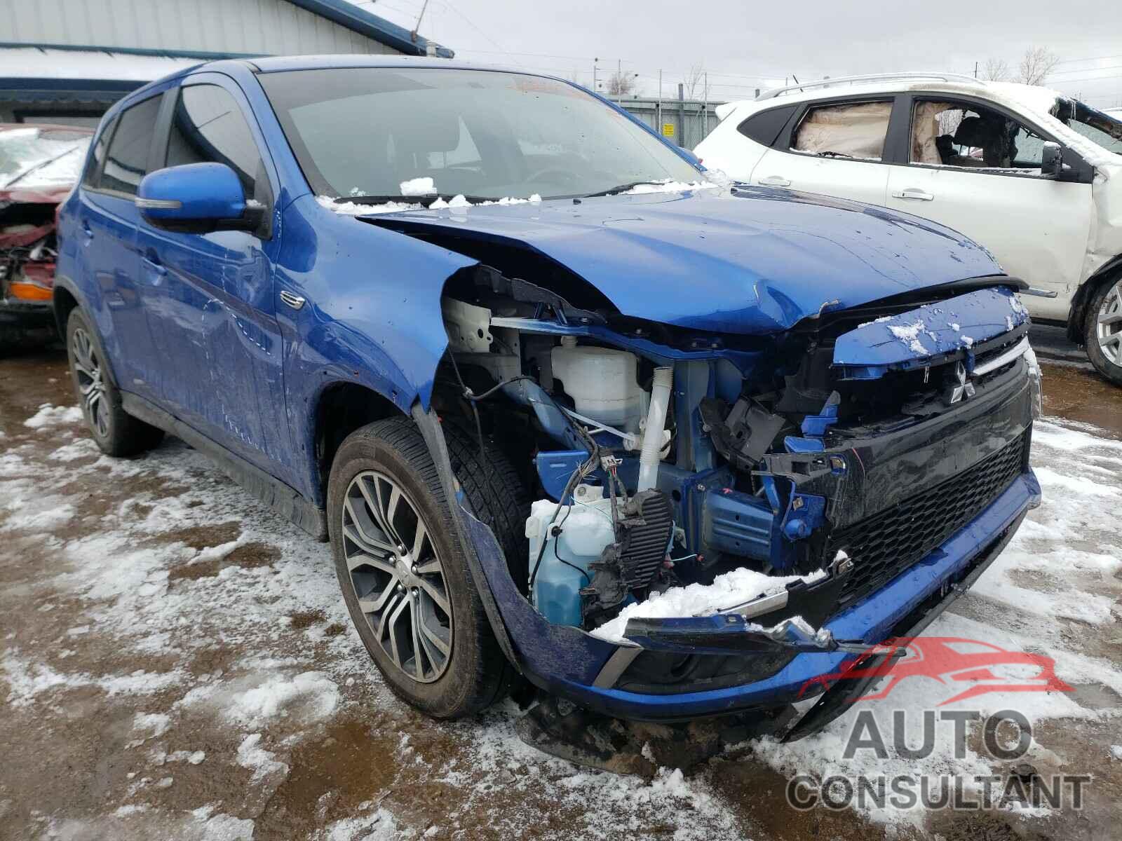 MITSUBISHI OUTLANDER 2018 - JA4AP3AU0JU022698