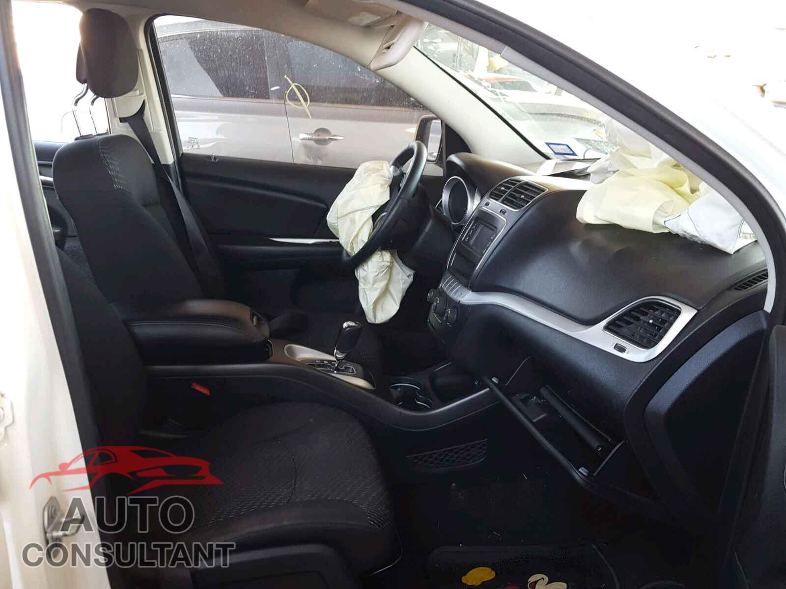 DODGE JOURNEY 2015 - 3C4PDCABXFT573648