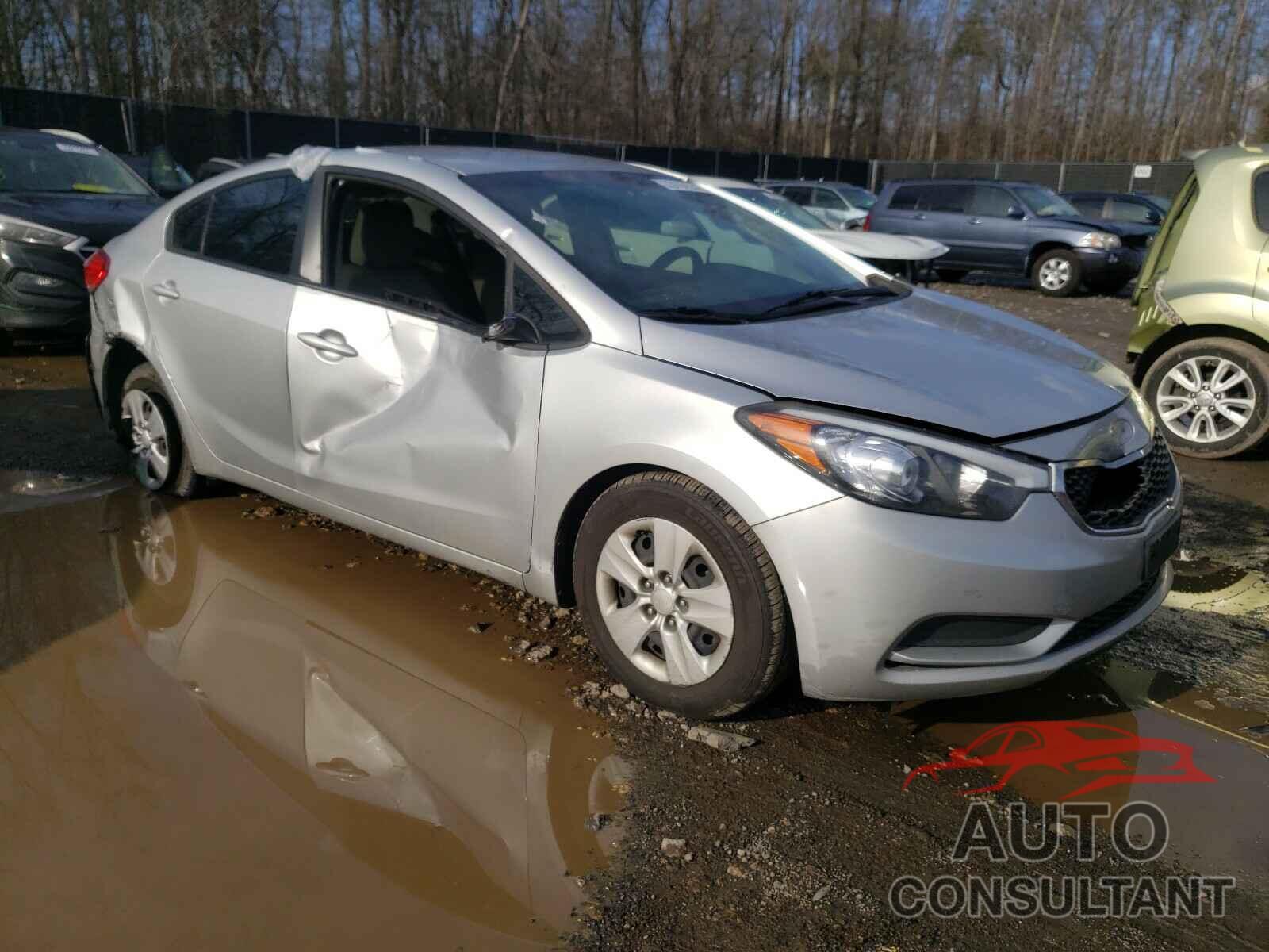 KIA FORTE 2016 - KNAFK4A67G5526652