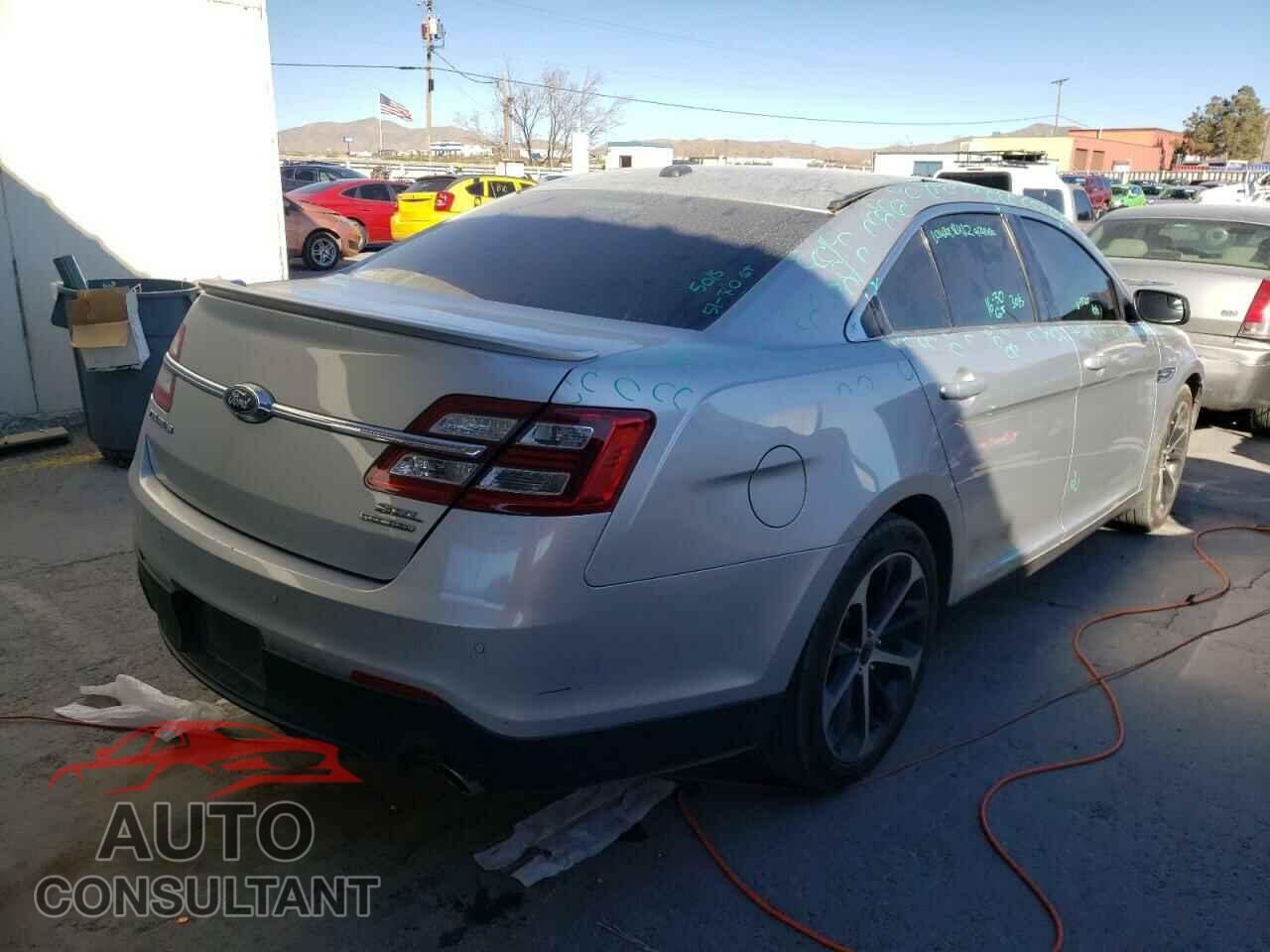 FORD TAURUS 2016 - 1FAHP2E87GG148159