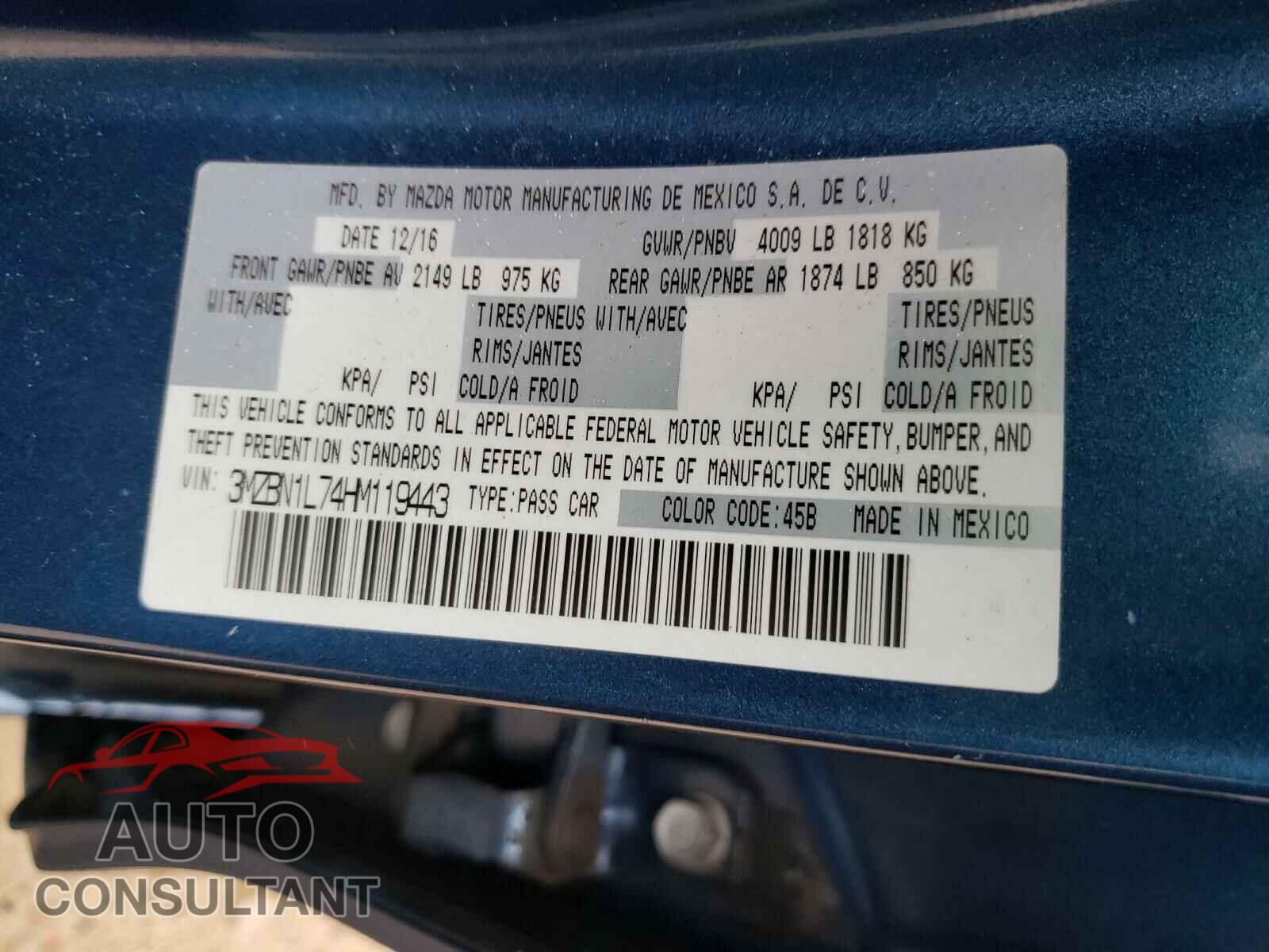 MAZDA 3 2017 - 3MZBN1L74HM119443