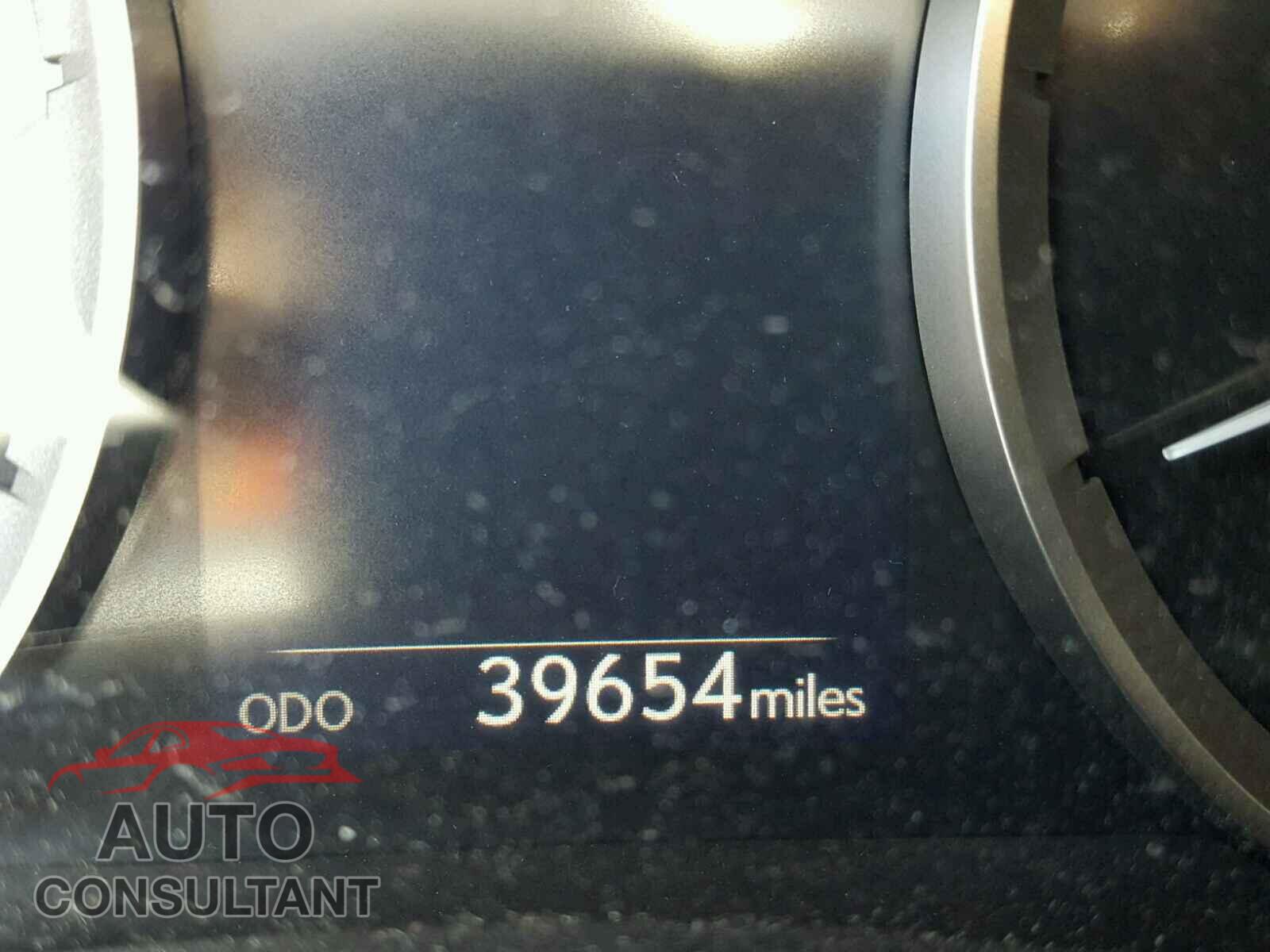 LEXUS IS250 2015 - JTHBF1D29F5050611