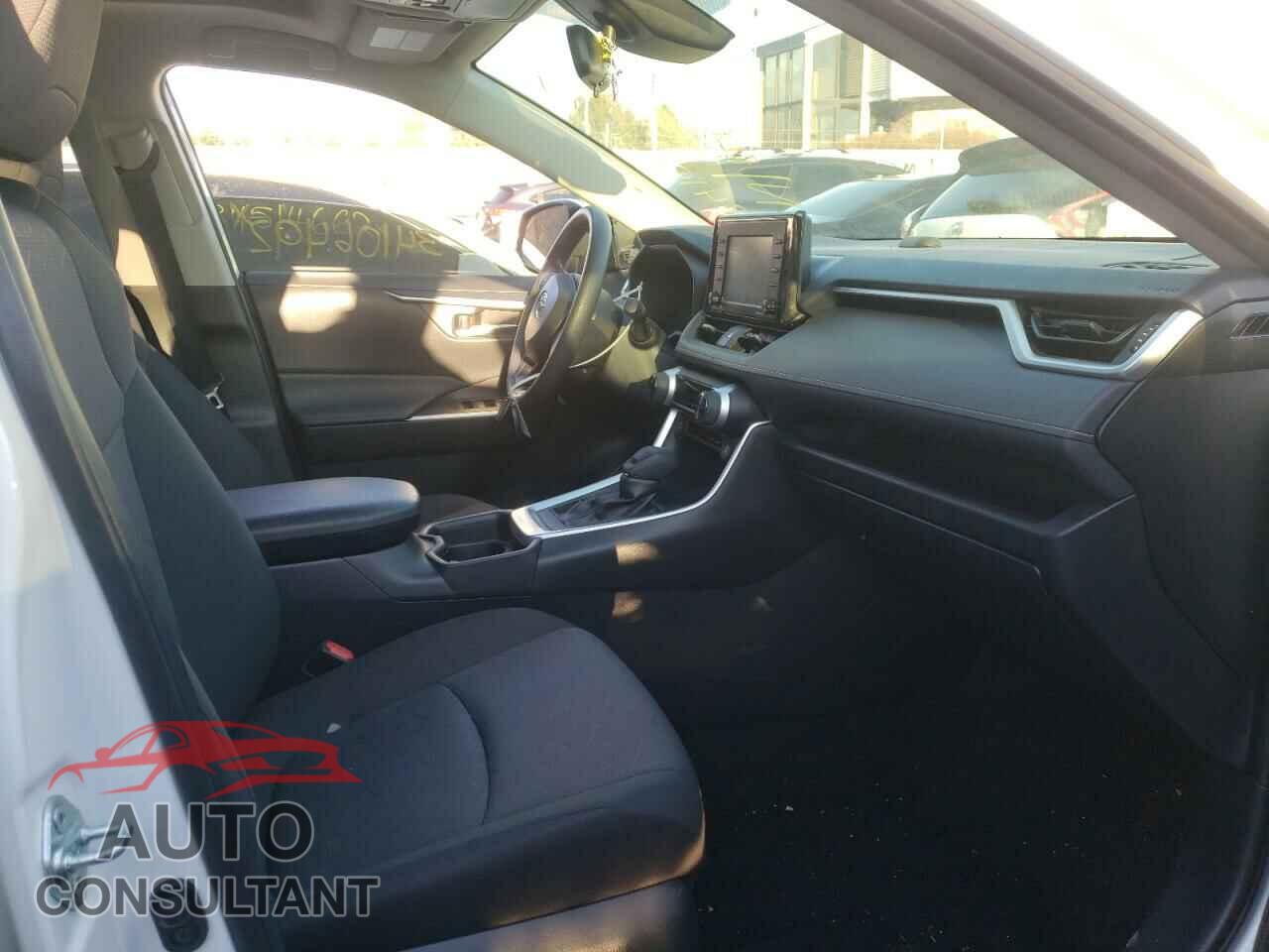 TOYOTA RAV4 2020 - JTMP1RFV5LD062235