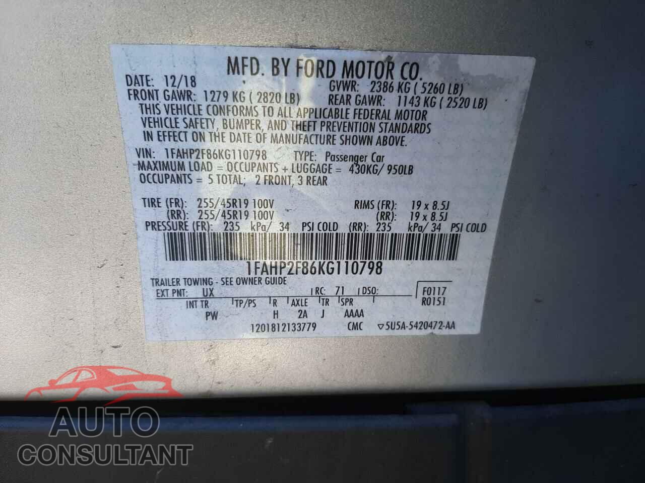 FORD TAURUS 2019 - 1FAHP2F86KG110798