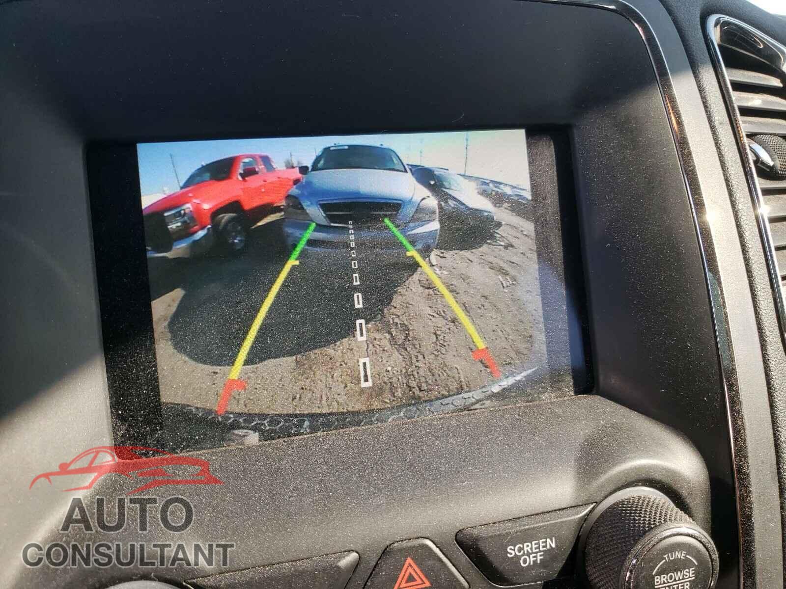 DODGE DURANGO 2019 - 1C4RDJDG7KC744270