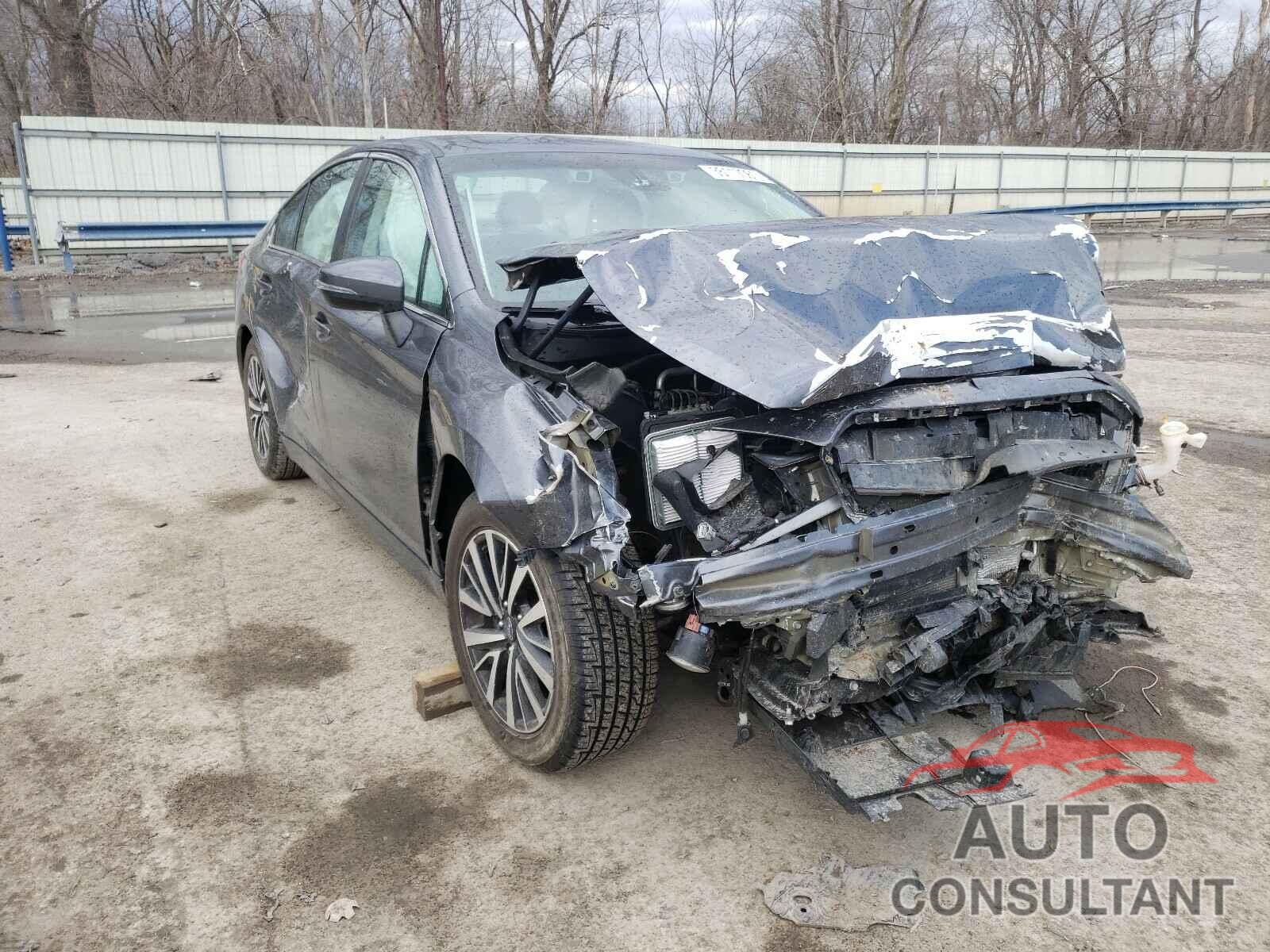 SUBARU LEGACY 2018 - 4S3BNAF69J3009114