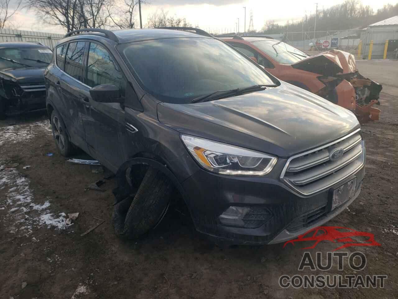 FORD ESCAPE 2017 - 1FMCU9GD3HUD64671