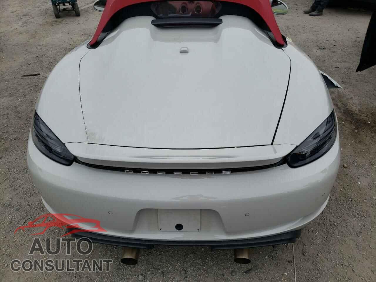 PORSCHE BOXSTER 2021 - WP0CC2A84MS240215