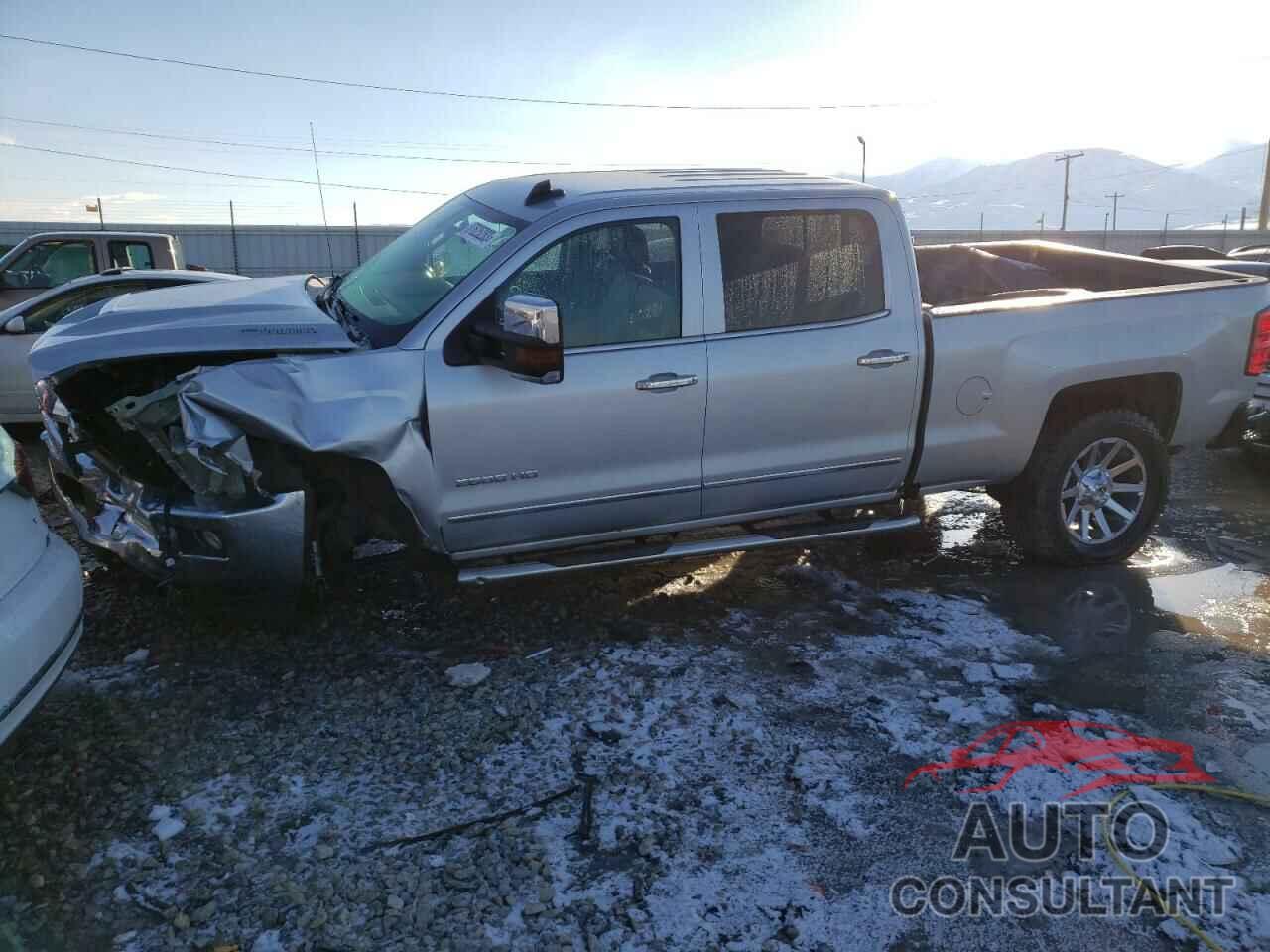 CHEVROLET SILVERADO 2018 - 1GC1KWEY2JF253755