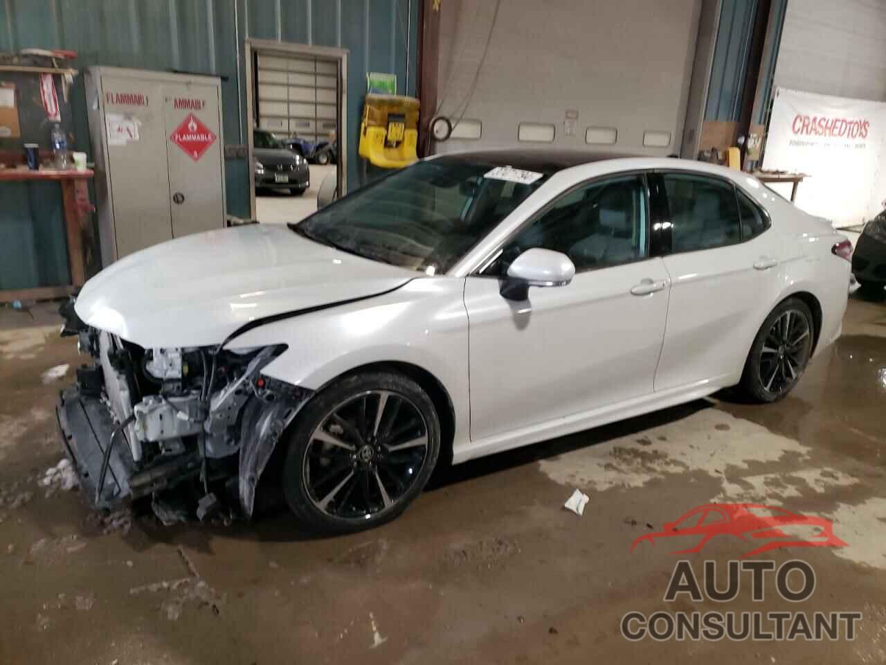TOYOTA CAMRY 2020 - 4T1K61BK1LU010198