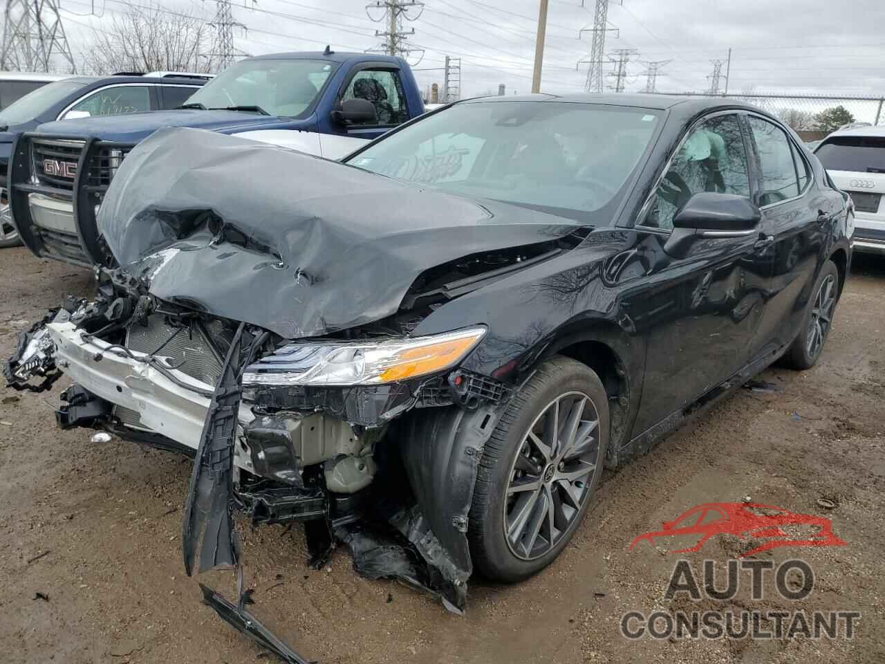 TOYOTA CAMRY 2022 - 4T1F11BK1NU061378