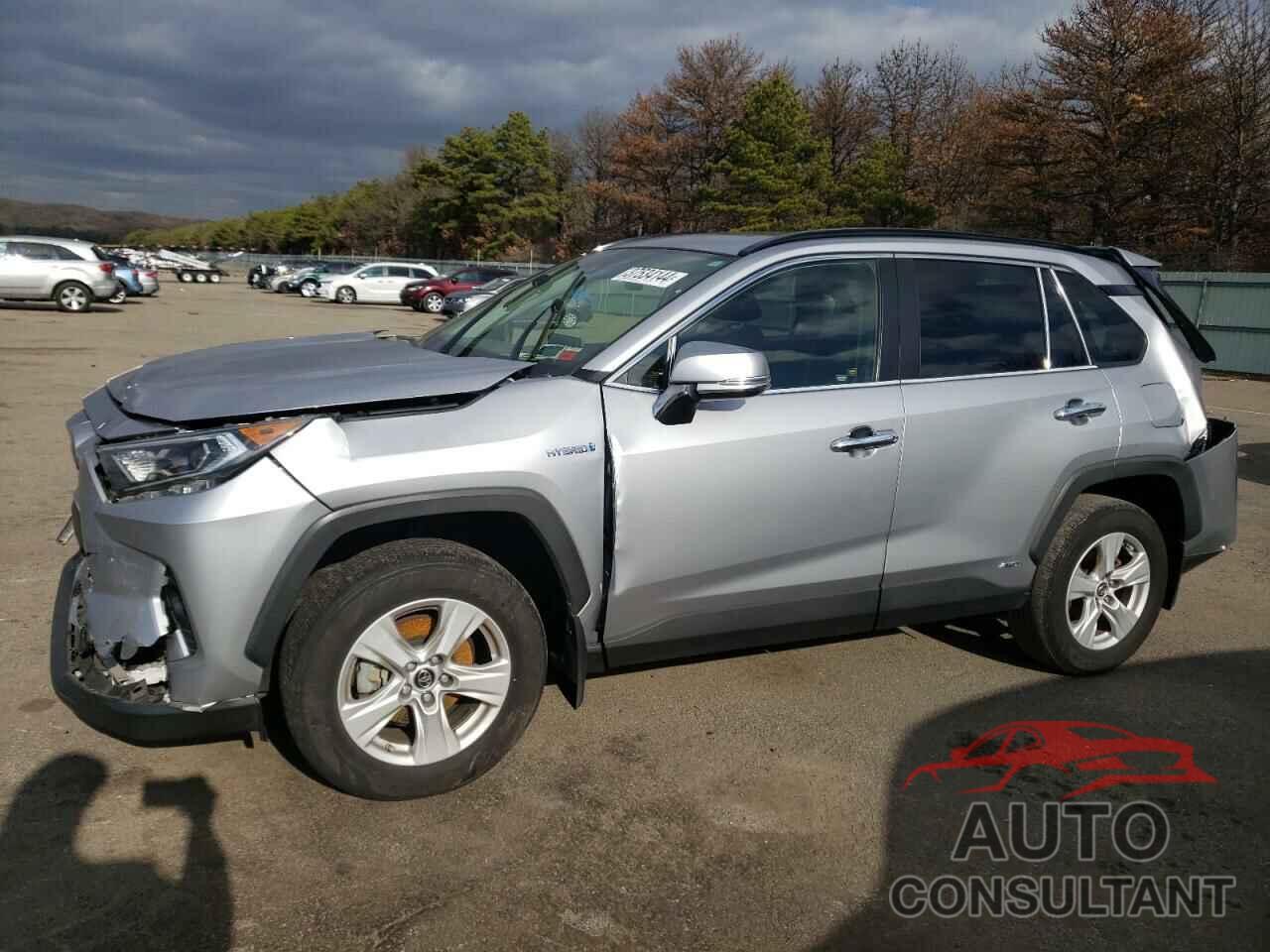 TOYOTA RAV4 2019 - JTMRWRFV8KD013460