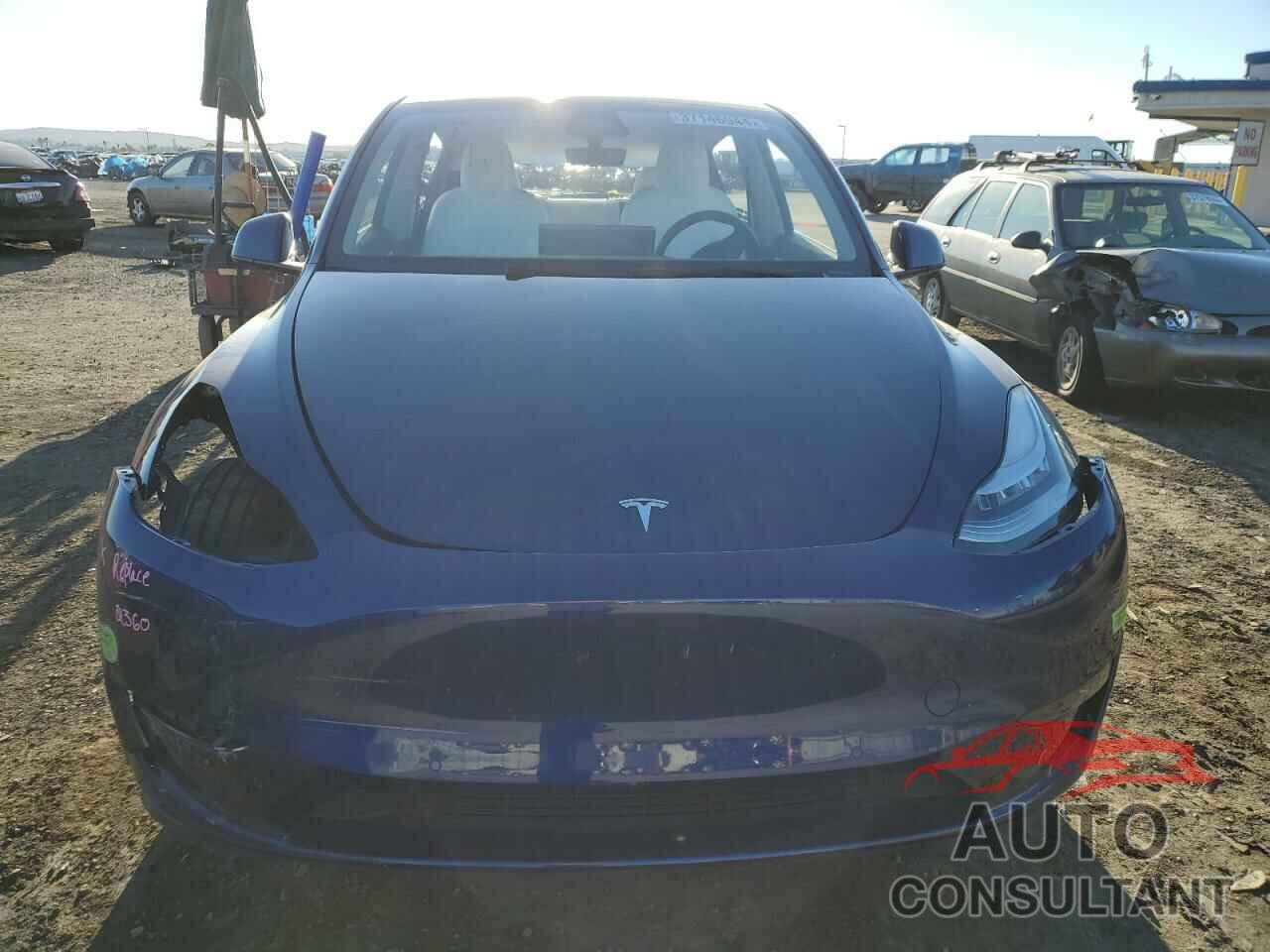 TESLA MODEL Y 2022 - 7SAYGDEE8NF444023