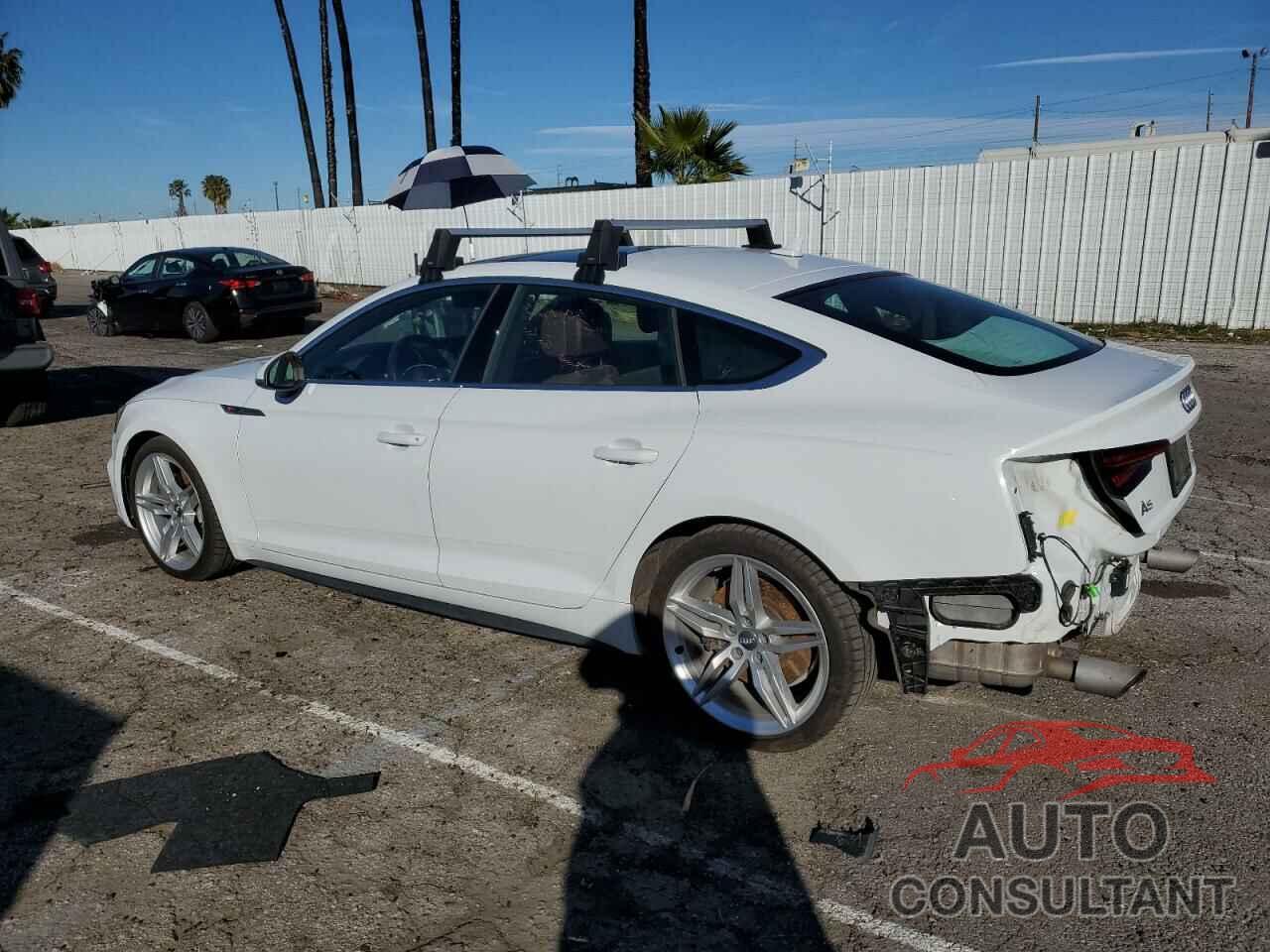 AUDI A5 2018 - WAUENCF5XJA067760