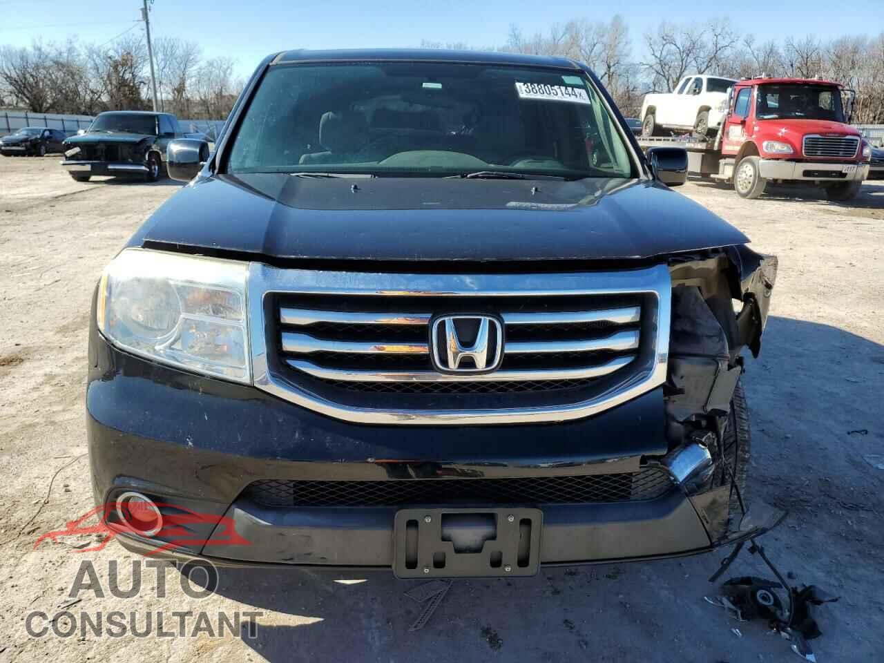 HONDA PILOT 2013 - 5FNYF4H42DB022427