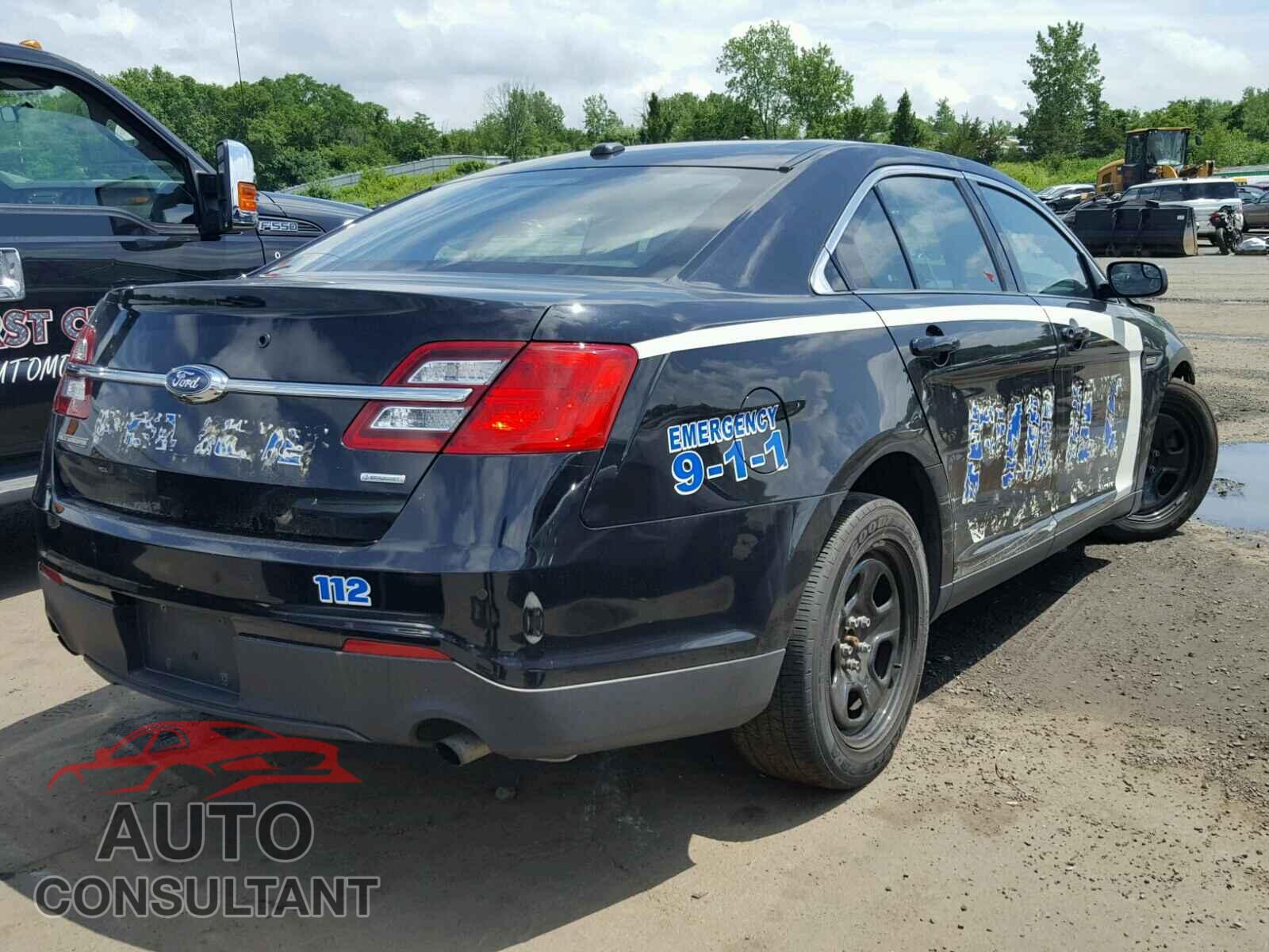 FORD TAURUS 2016 - 1FAHP2MTXGG116005