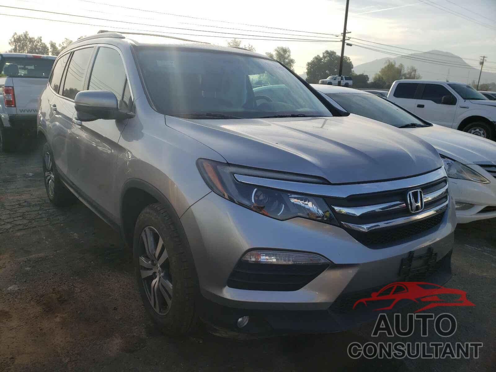HONDA PILOT 2017 - 5FNYF6H72HB063586