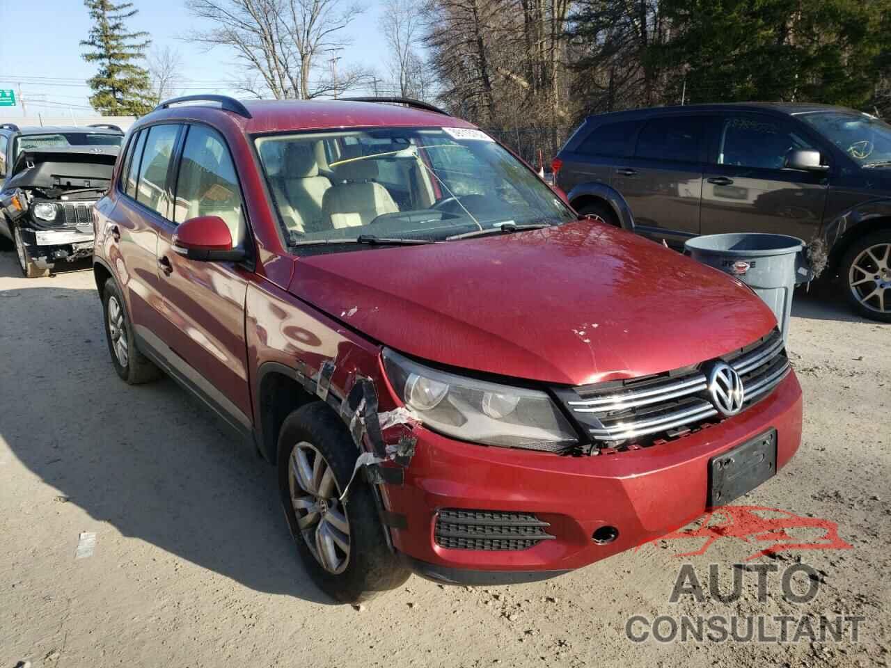 VOLKSWAGEN TIGUAN 2016 - WVGAV7AX1GW071091