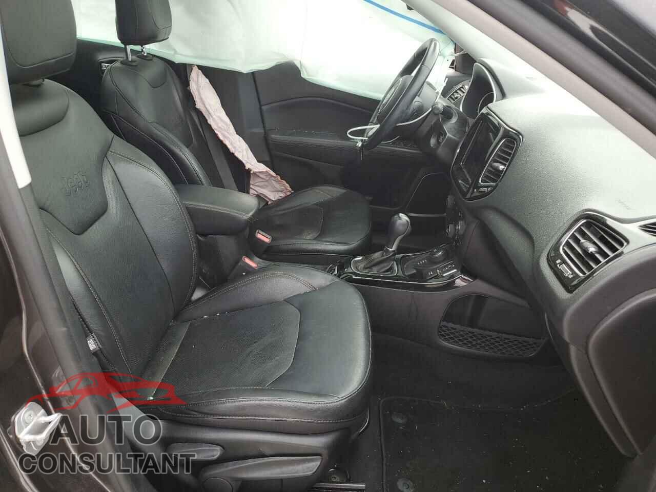 JEEP COMPASS 2018 - 3C4NJDCB5JT482539