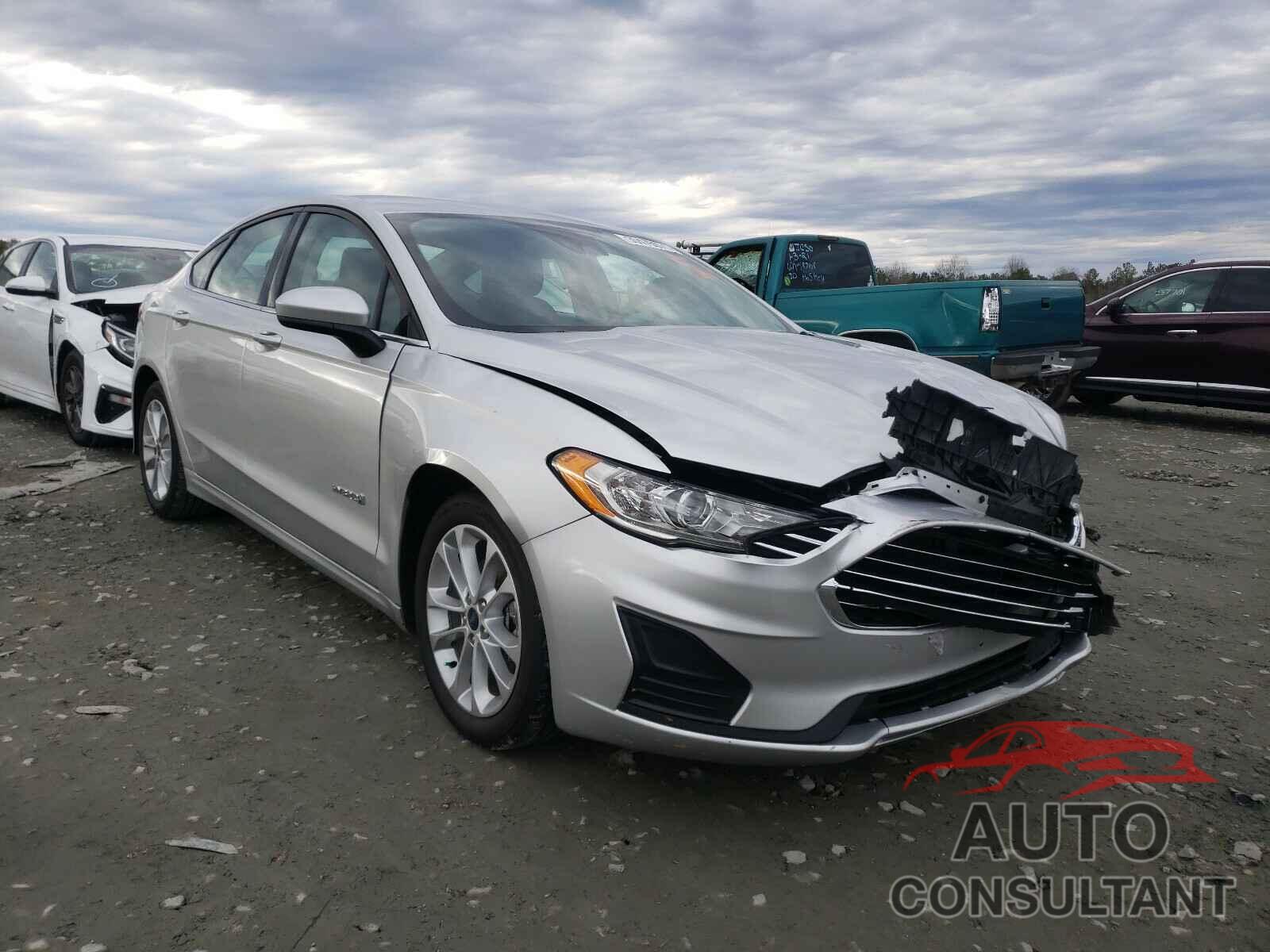 FORD FUSION 2019 - 3FA6P0LU3KR222755