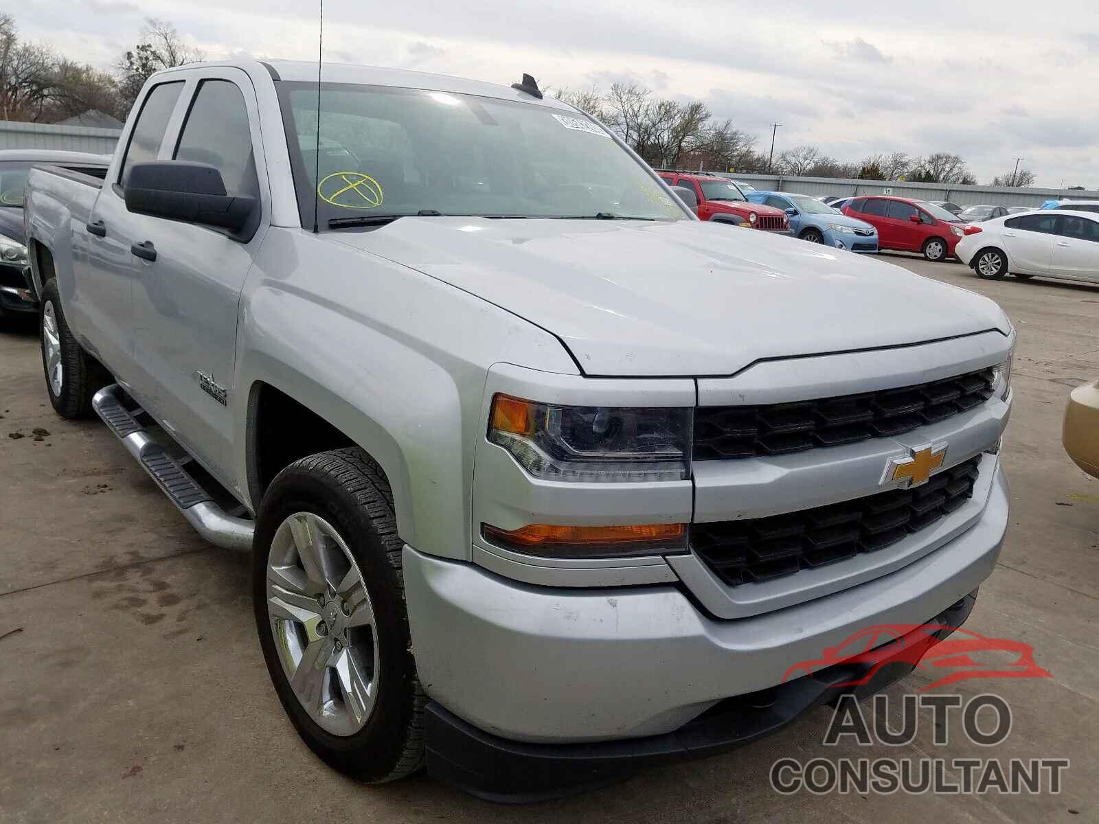 CHEVROLET SILVERADO 2018 - 3VWC57BU7KM005247