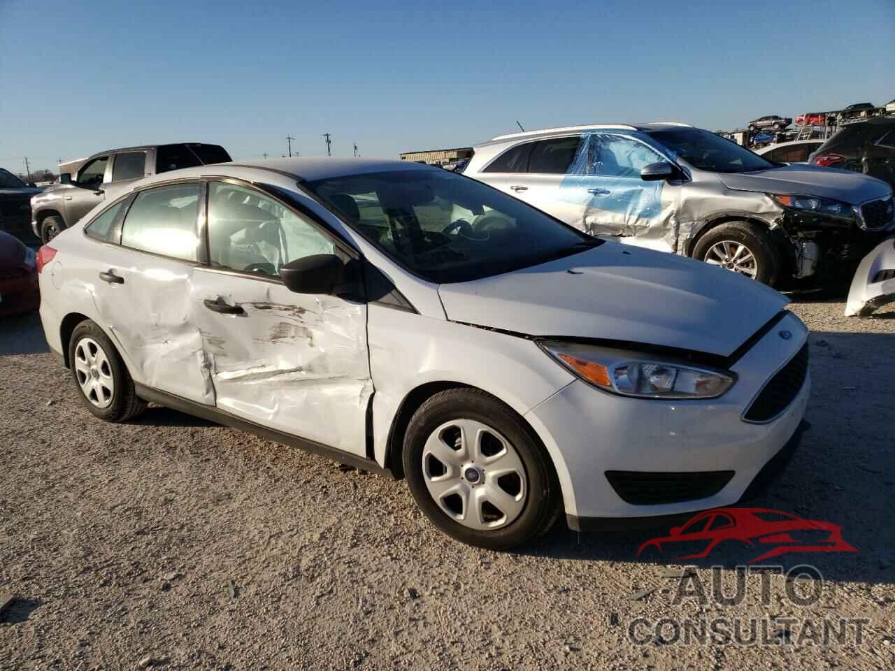 FORD FOCUS 2017 - 1FADP3E24HL341796