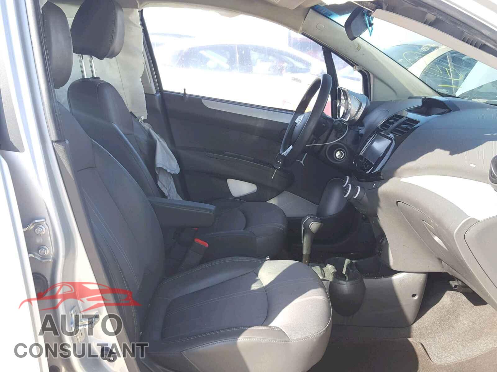 CHEVROLET SPARK 2015 - KL8CD6S91FC732170